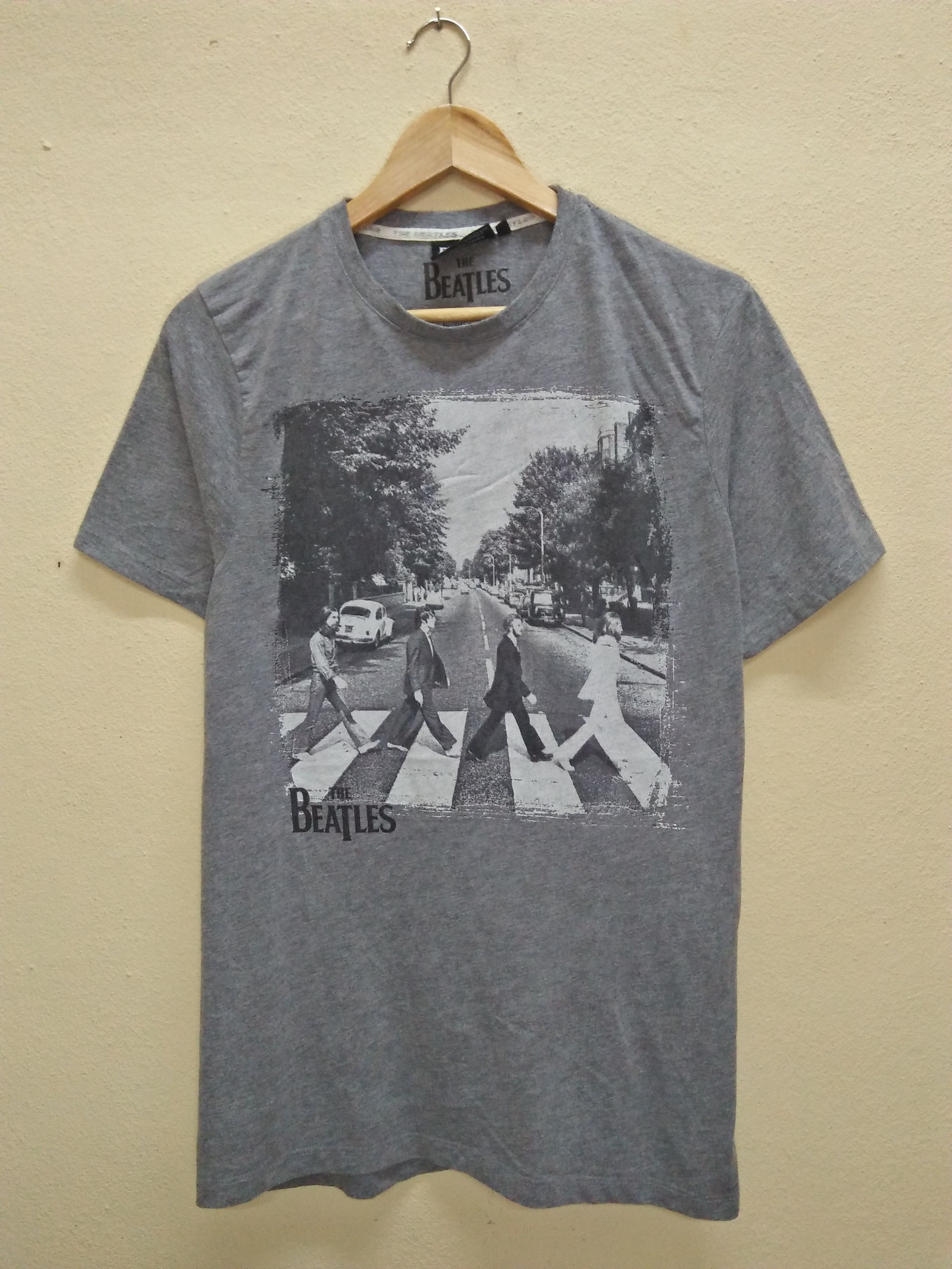 Apple × Band Tees THE BEATLES Abbey Road 2010 Apple Big Graphic Gray Tee Size US L / EU 52-54 / 3 - 2 Thumbnail