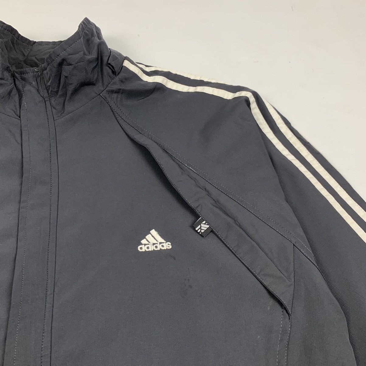 Adidas Vintage Adidas Light Zipper Jacket Size US M / EU 48-50 / 2 - 5 Thumbnail