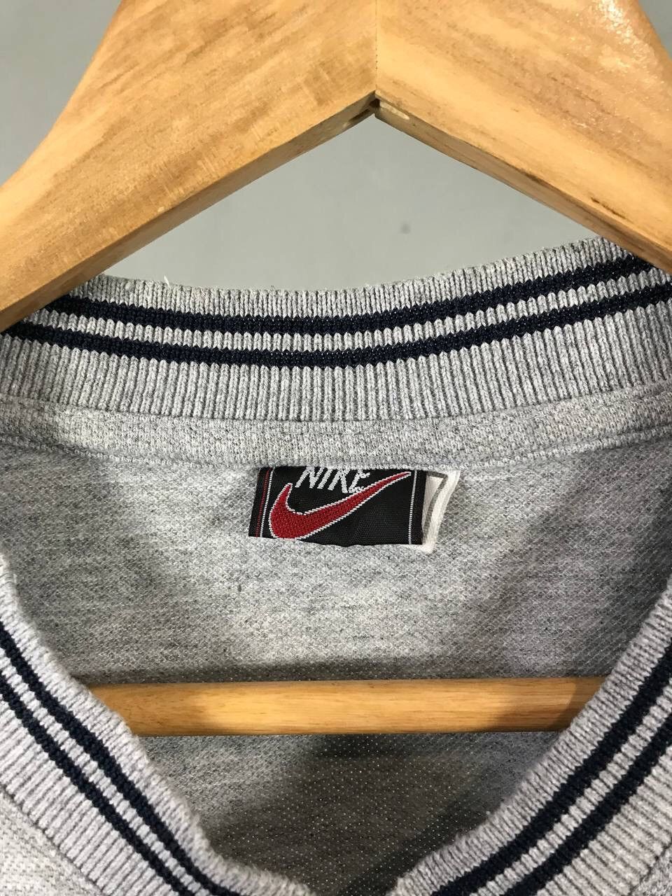 Nike × Vintage Nike Vintage Swoosh Streetwear Vintage Gray Size US L / EU 52-54 / 3 - 3 Thumbnail