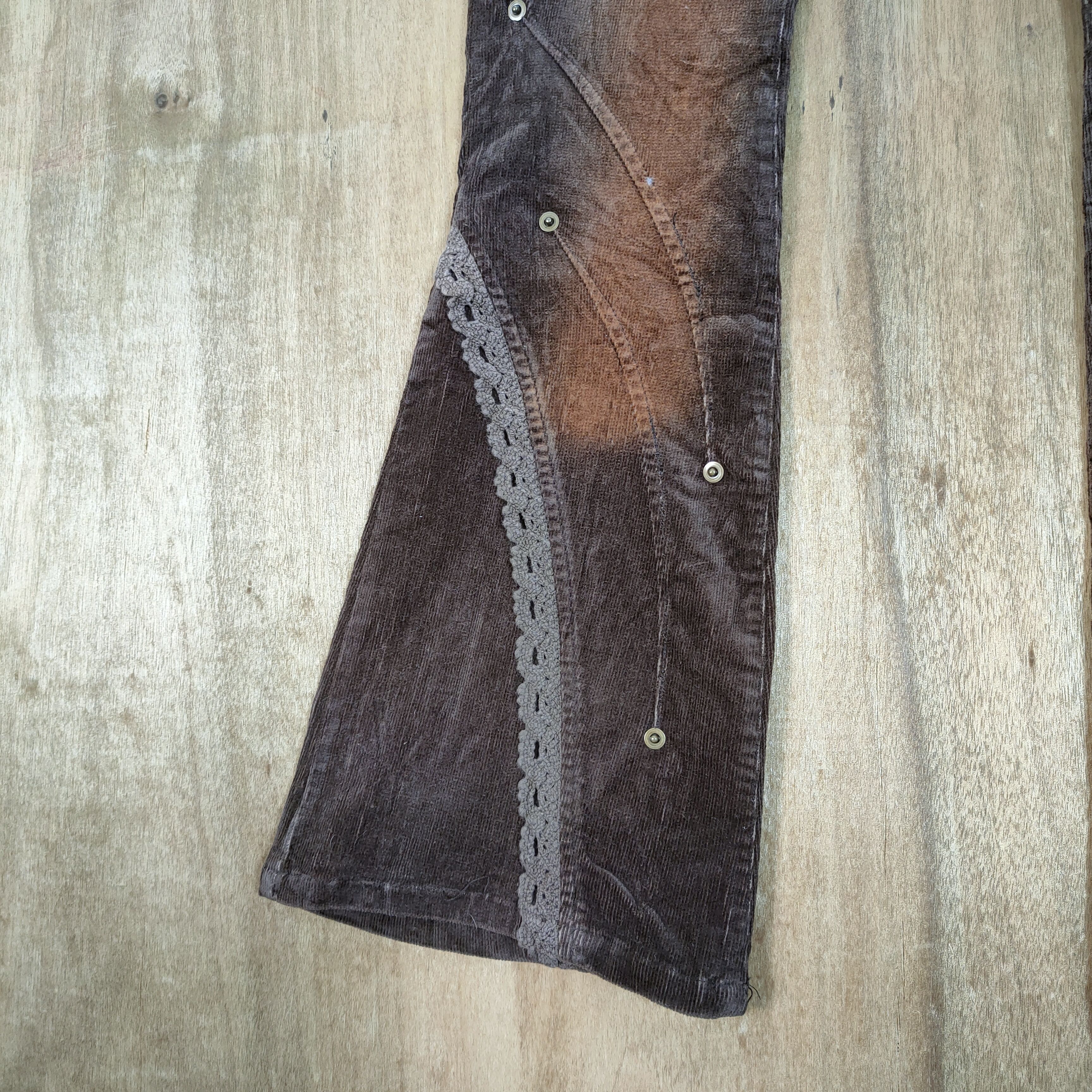 Japanese Brand REVOLUTION ART BROWN FLARE PANTS Size US 26 / EU 42 - 7 Thumbnail
