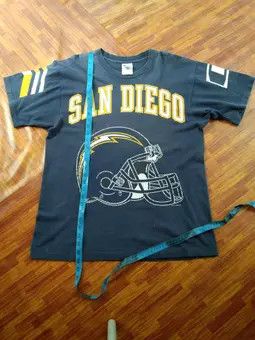 Vintage SUMMER OUTFITS VTG 97 SAN DIEGO CHARGERS BIG LOGO Size US L / EU 52-54 / 3 - 7 Thumbnail