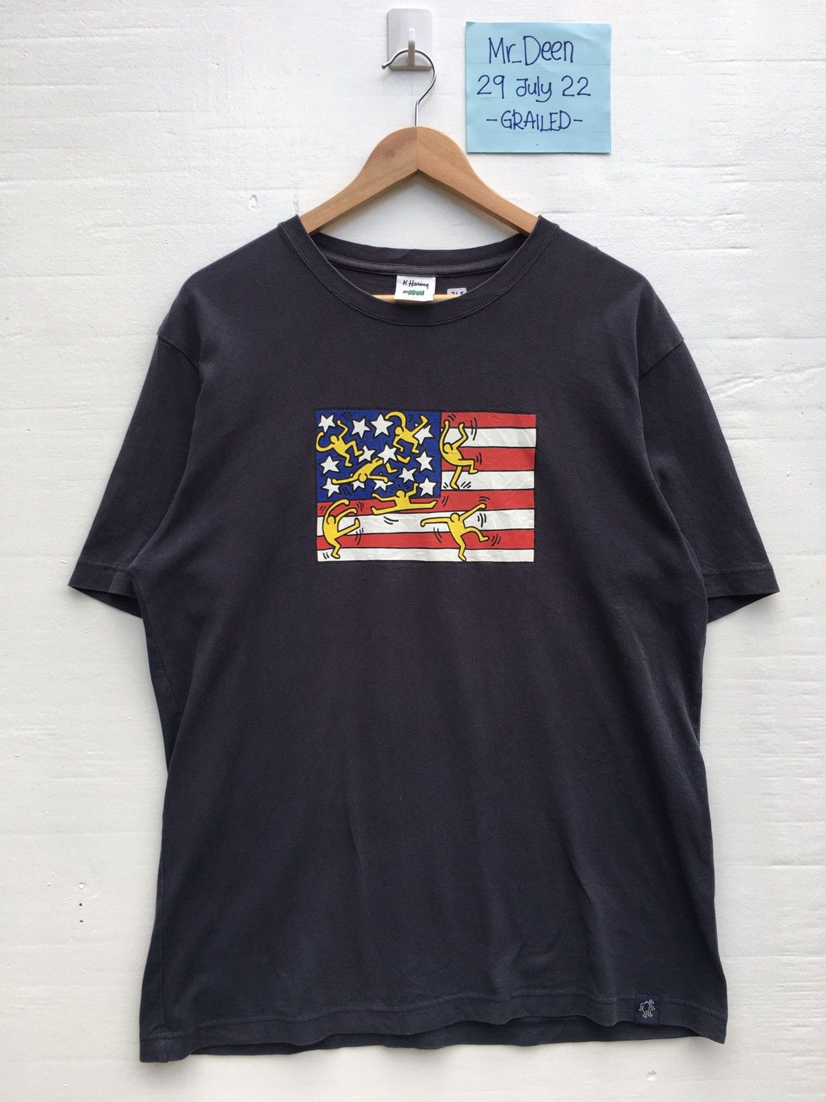 Keith Haring Vintage Keith Haring America Flag Tshirt Size US L / EU 52-54 / 3 - 2 Thumbnail