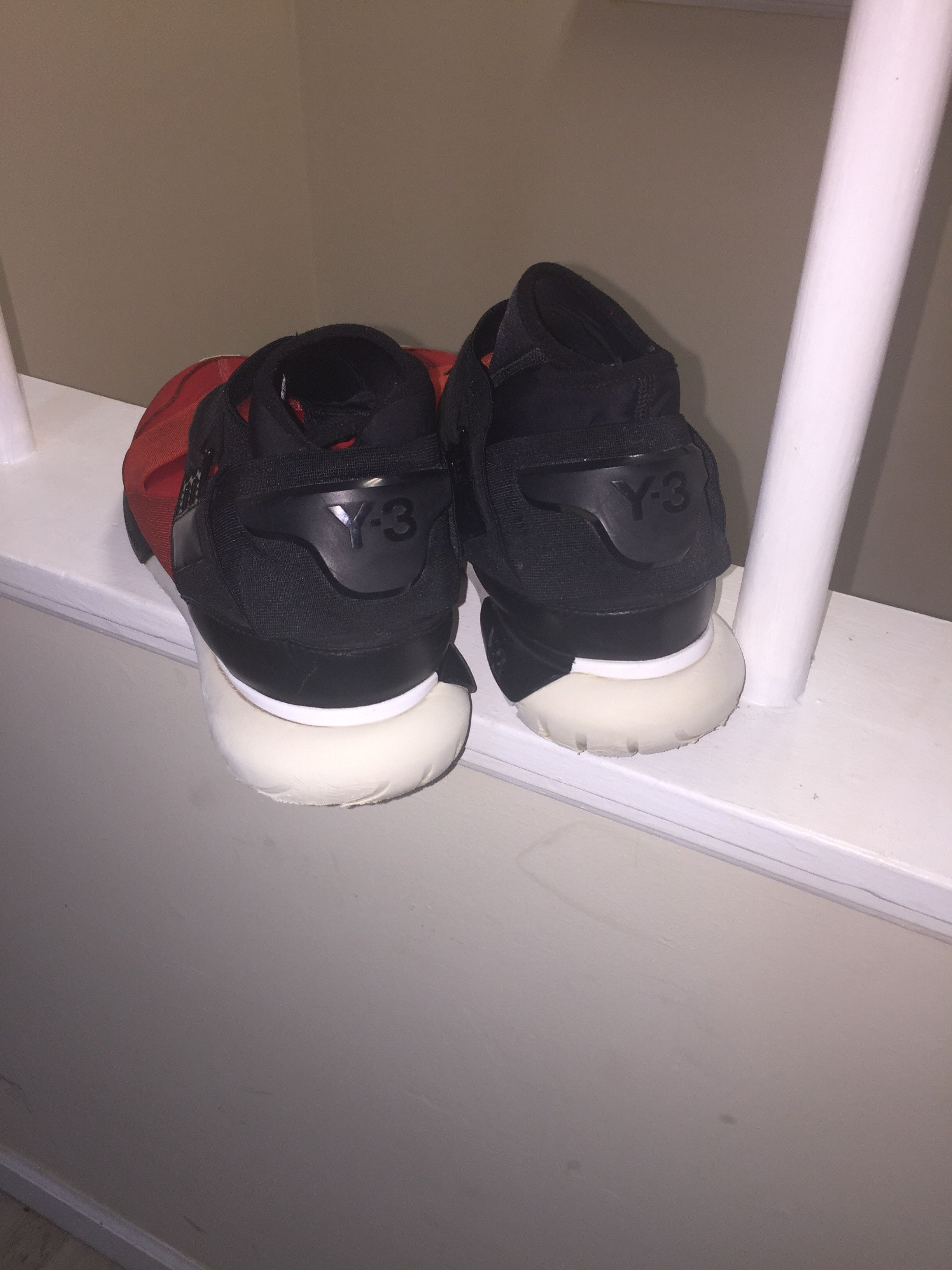 Y-3 Y-3 Qasa High Red Size US 11.5 / EU 44-45 - 1 Thumbnail
