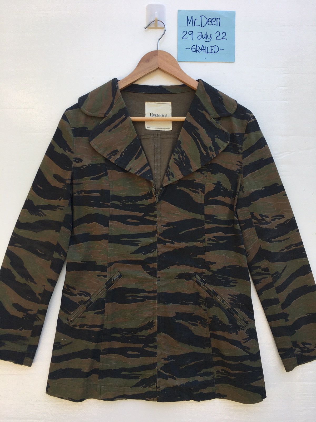Hysteric Glamour Rare Vintage Hysteric Glamour Camo Jacket Size US S / EU 44-46 / 1 - 4 Thumbnail