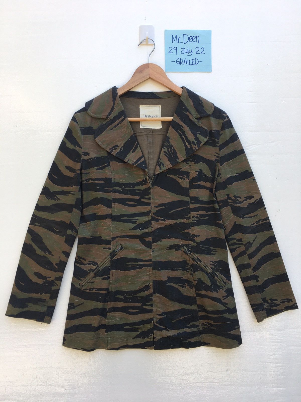 Hysteric Glamour Rare Vintage Hysteric Glamour Camo Jacket Size US S / EU 44-46 / 1 - 1 Thumbnail