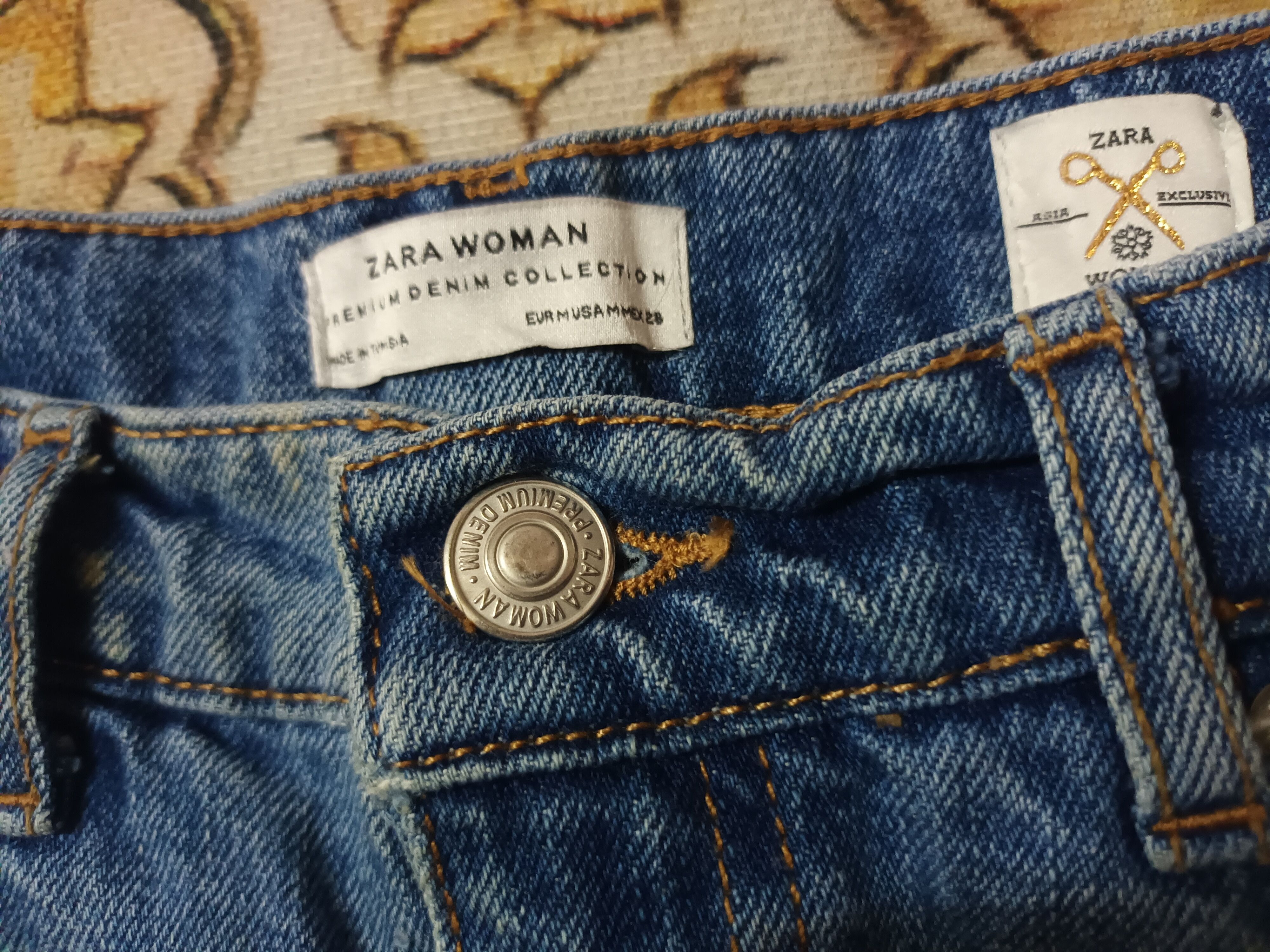 Zara 🔥 ZARA WOMAN DISTRESSED DENIM SKIRT 🔥 Size 28" / US 6 / IT 42 - 4 Thumbnail