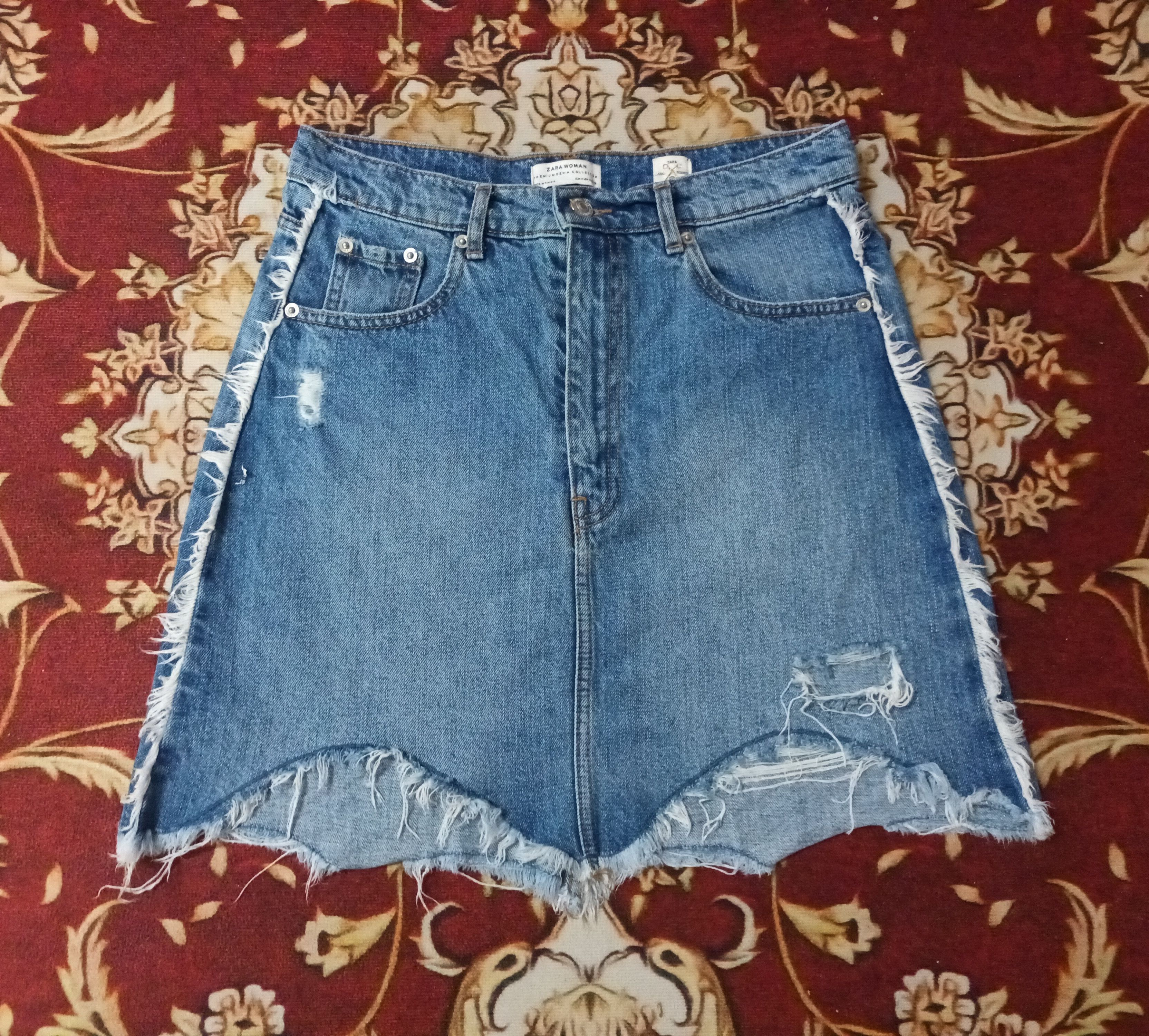 🔥 ZARA WOMAN DISTRESSED DENIM SKIRT 🔥