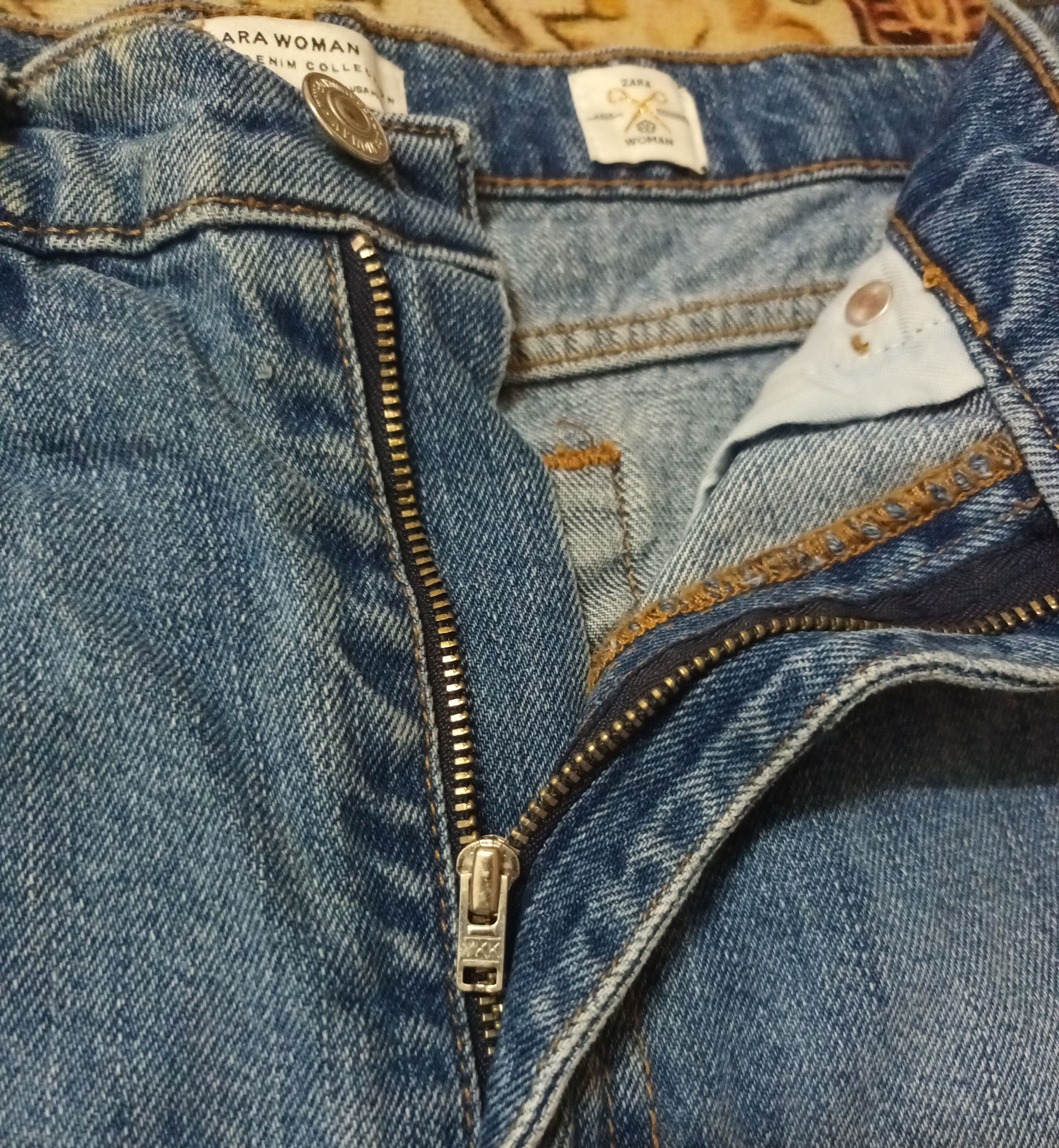 Zara 🔥 ZARA WOMAN DISTRESSED DENIM SKIRT 🔥 Size 28" / US 6 / IT 42 - 5 Thumbnail
