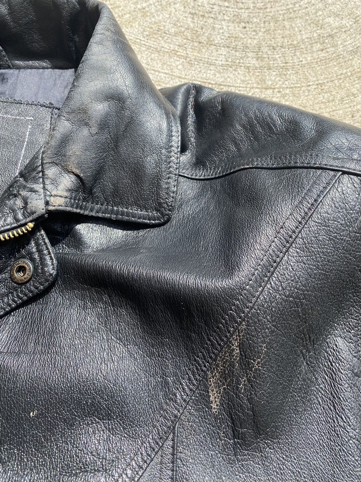 Genuine Leather × Vintage Genuine Black Leather Motorcycle Jacket Size US L / EU 52-54 / 3 - 7 Thumbnail