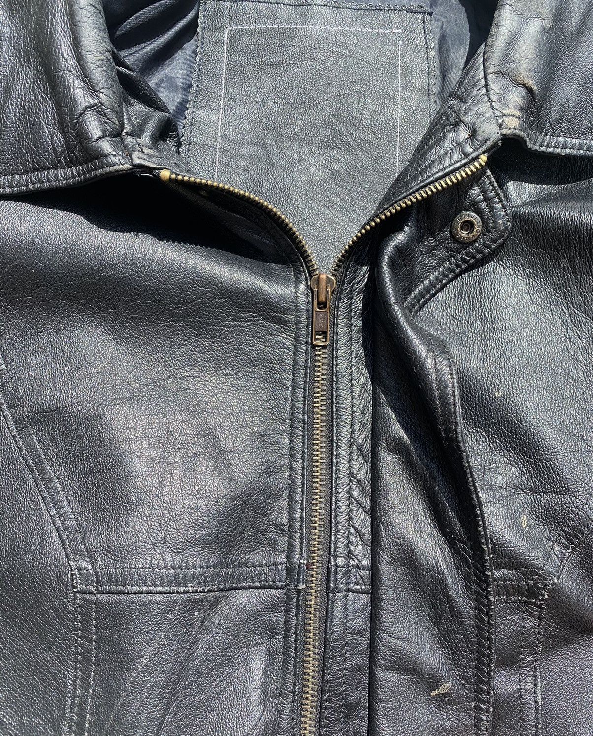 Genuine Leather × Vintage Genuine Black Leather Motorcycle Jacket Size US L / EU 52-54 / 3 - 6 Thumbnail