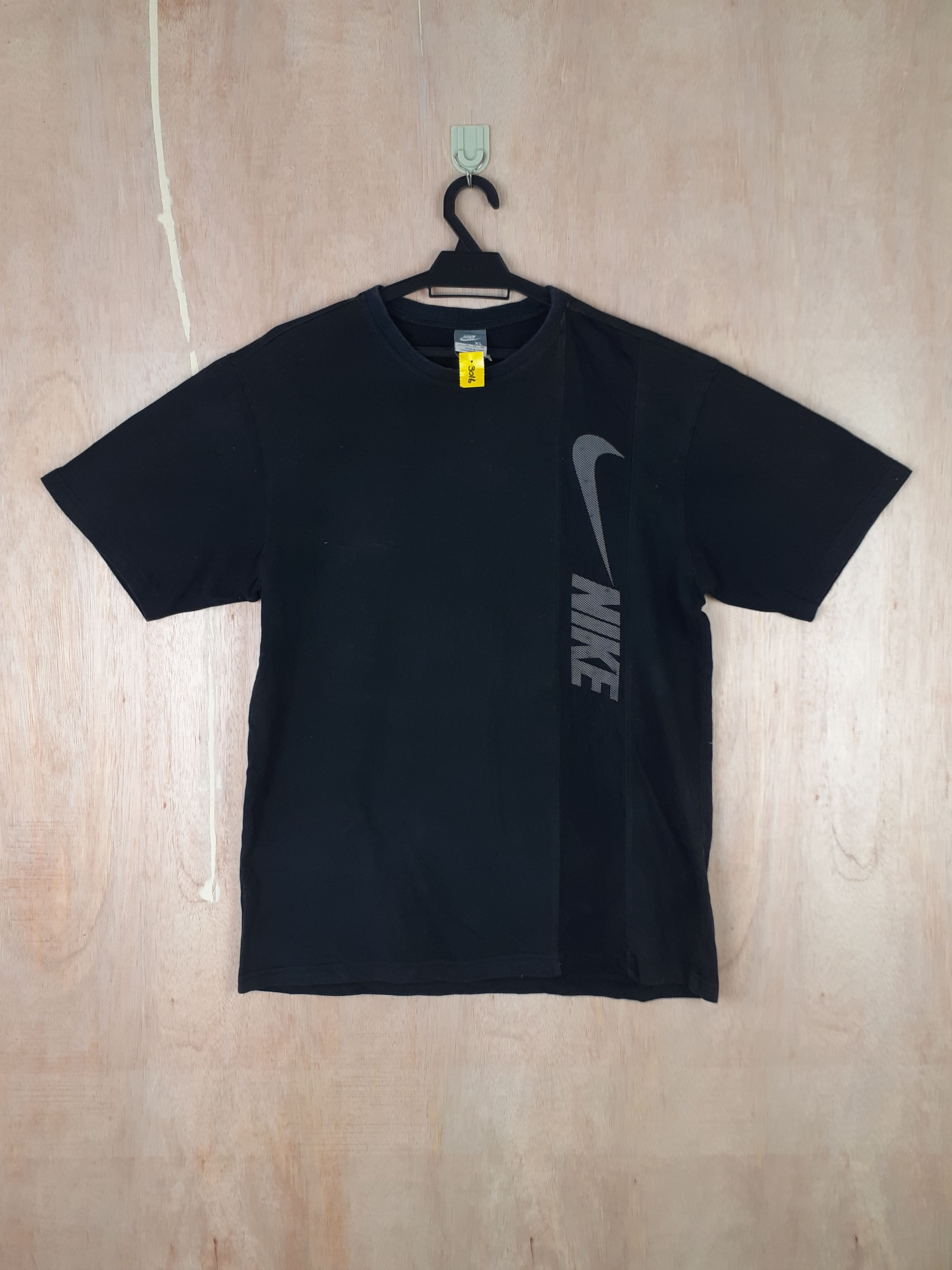 Nike × Vintage Nike black T-shirt #3016 Size US L / EU 52-54 / 3 - 1 Thumbnail