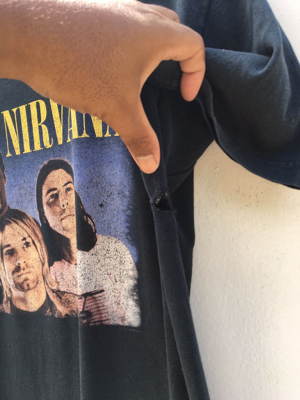 Band Tees Vintage Nirvana Kurt Cobain Trio Anvil Tag Tee Size US M / EU 48-50 / 2 - 16 Thumbnail