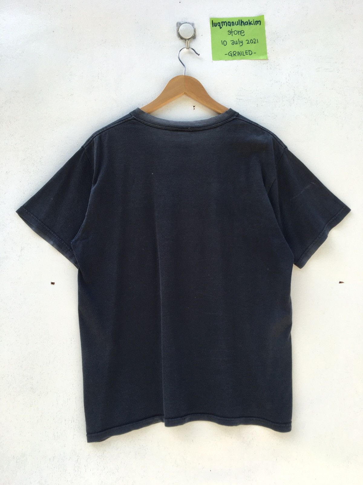 Band Tees Vintage Nirvana Kurt Cobain Trio Anvil Tag Tee Size US M / EU 48-50 / 2 - 18 Thumbnail