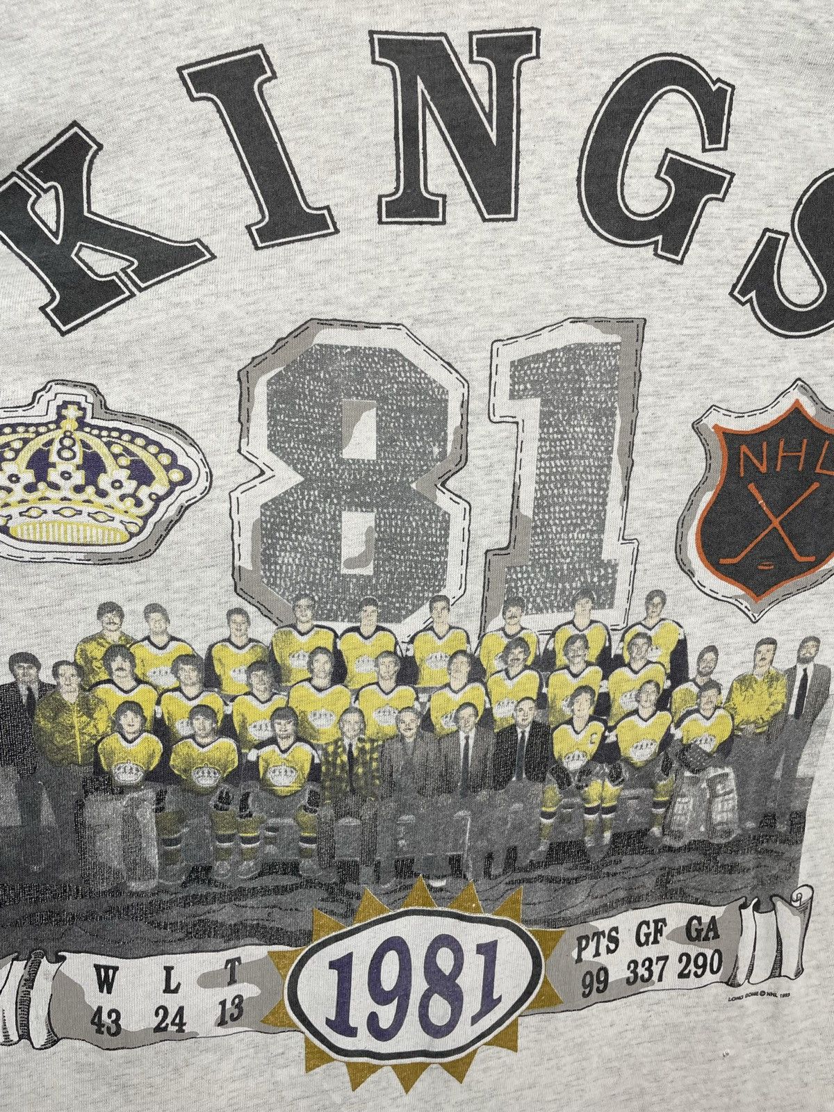 NHL Vintage 1993 NHL Los Angeles All Over Print T-Shirt Size US XL / EU 56 / 4 - 11 Thumbnail