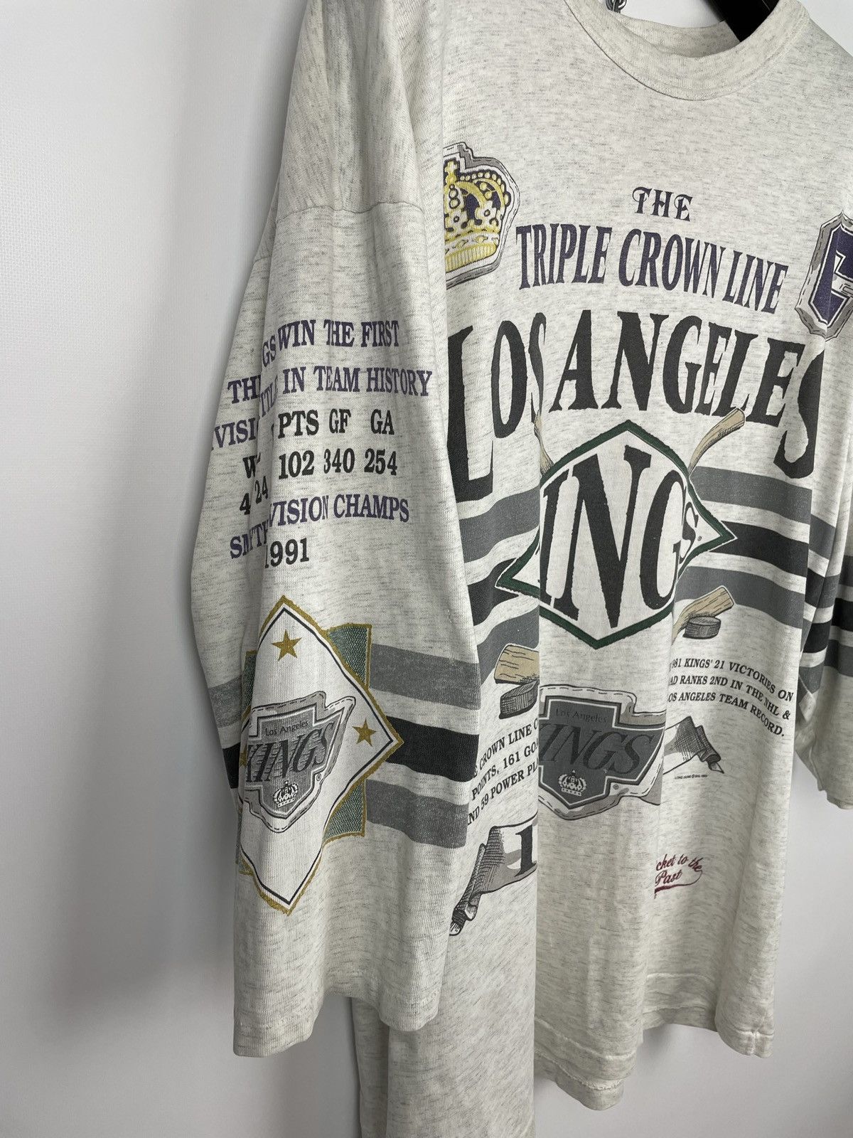 NHL Vintage 1993 NHL Los Angeles All Over Print T-Shirt Size US XL / EU 56 / 4 - 5 Thumbnail
