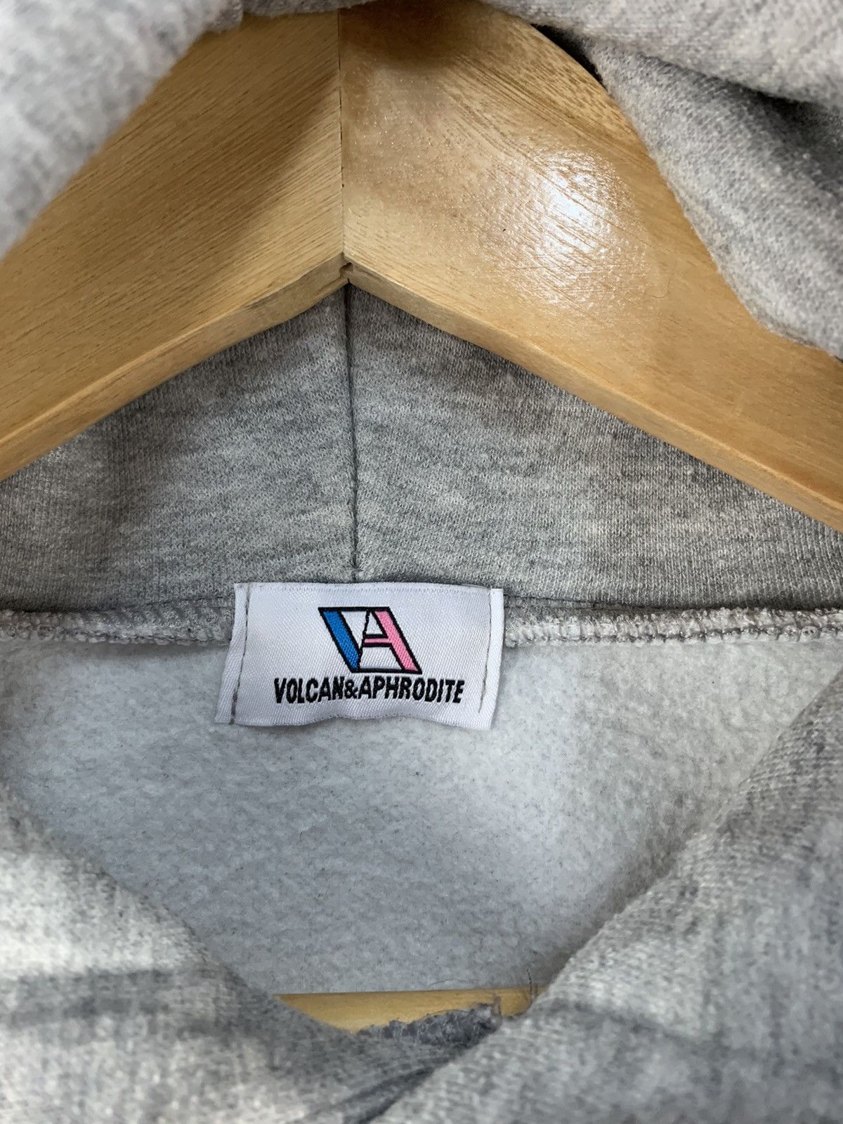 Japanese Brand M&M Small Logo Hoodie Grey Extra Large Size US XL / EU 56 / 4 - 5 Thumbnail