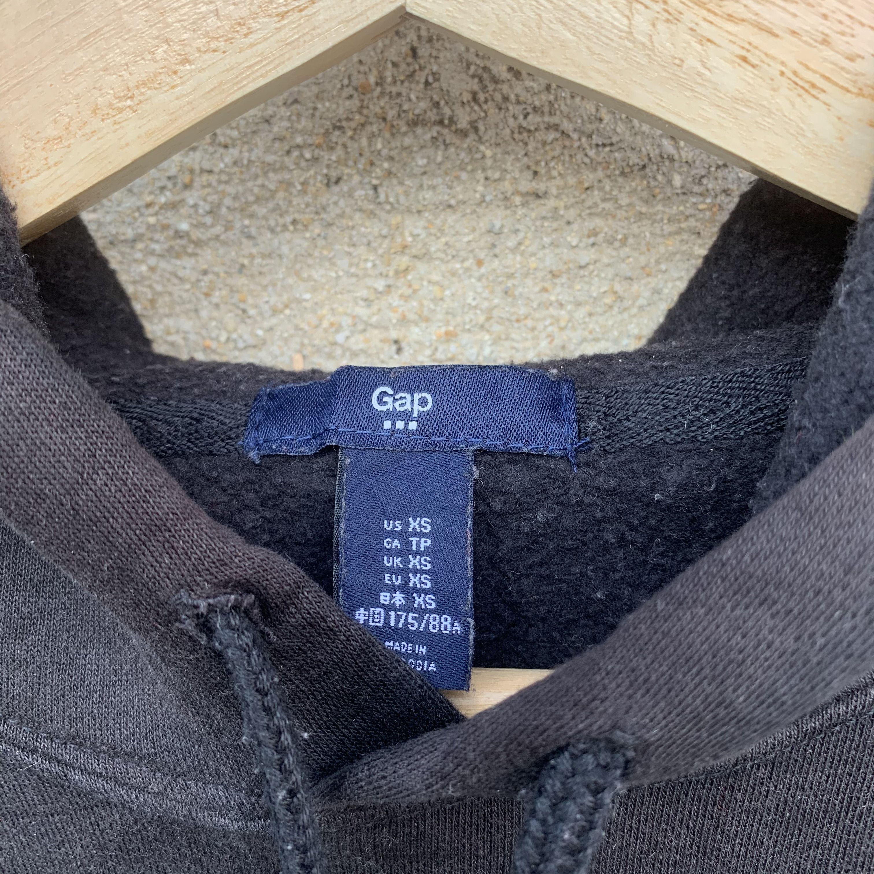 Gap Vintage Gap Spell Out Black Hooded Pullover Sweatshirts Size US M / EU 48-50 / 2 - 4 Thumbnail