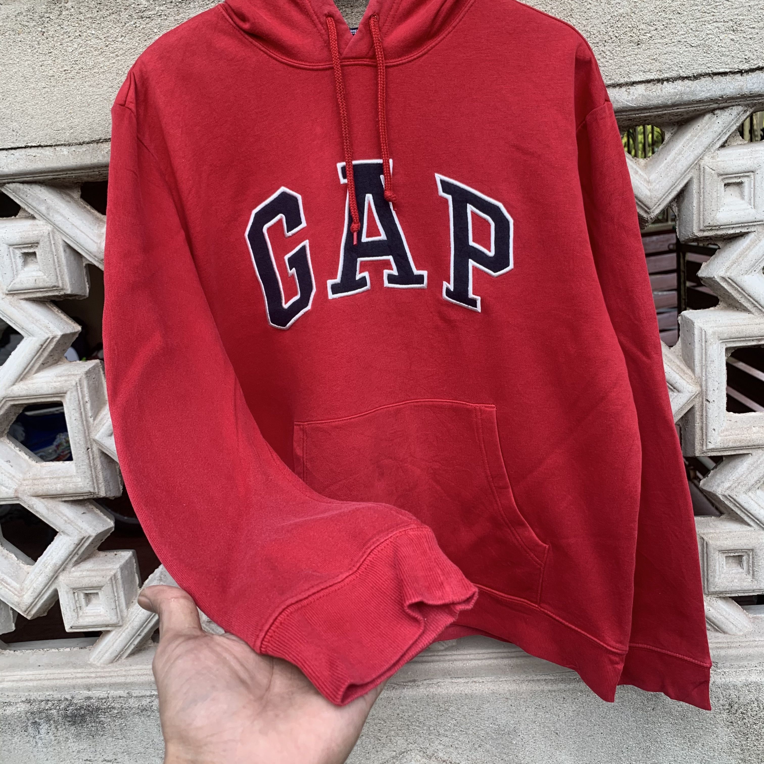 Vintage Vintage Gap Spell Out Kanye Pullover Hooded Sweatshirts Size US L / EU 52-54 / 3 - 3 Thumbnail