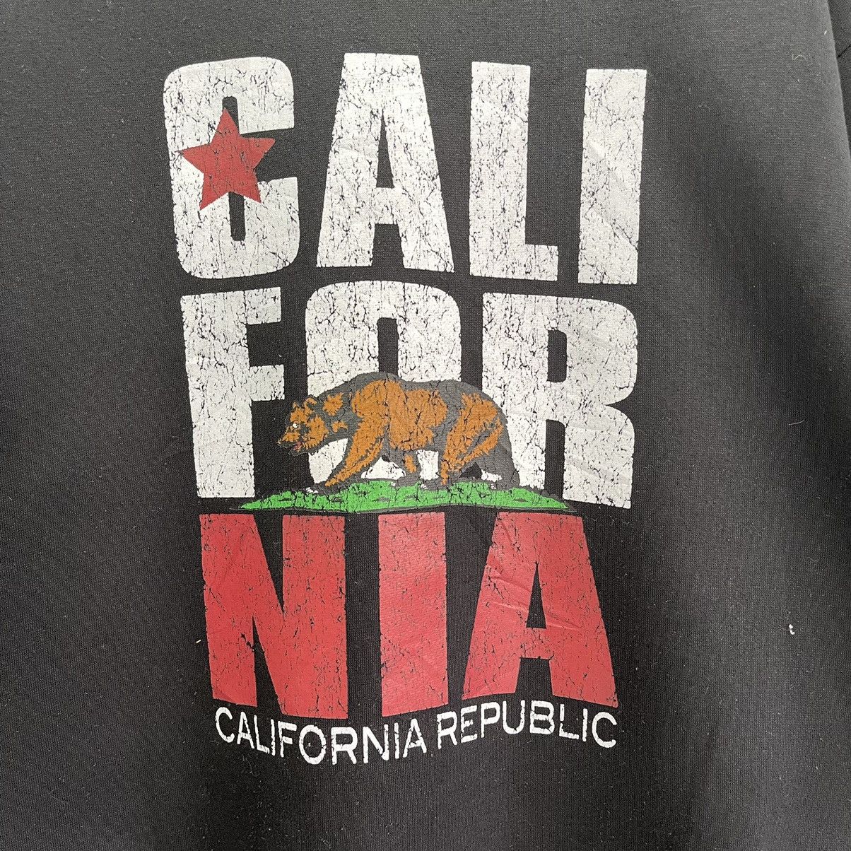 Vintage Vintage 90s California Republic Crewneck Sweatshirt Size M Size US M / EU 48-50 / 2 - 5 Thumbnail
