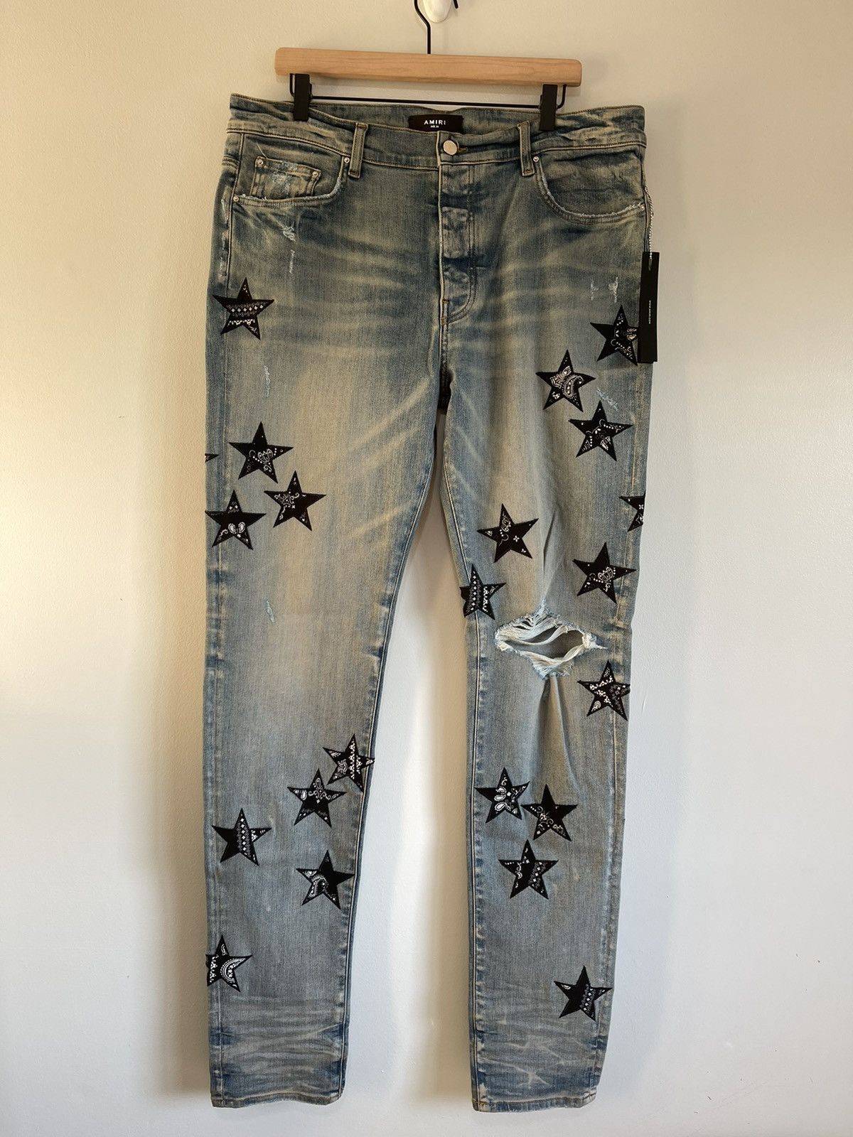 Image of Amiri Bandana Star Patch Clay Indigo Denim Jeans 38, Men's