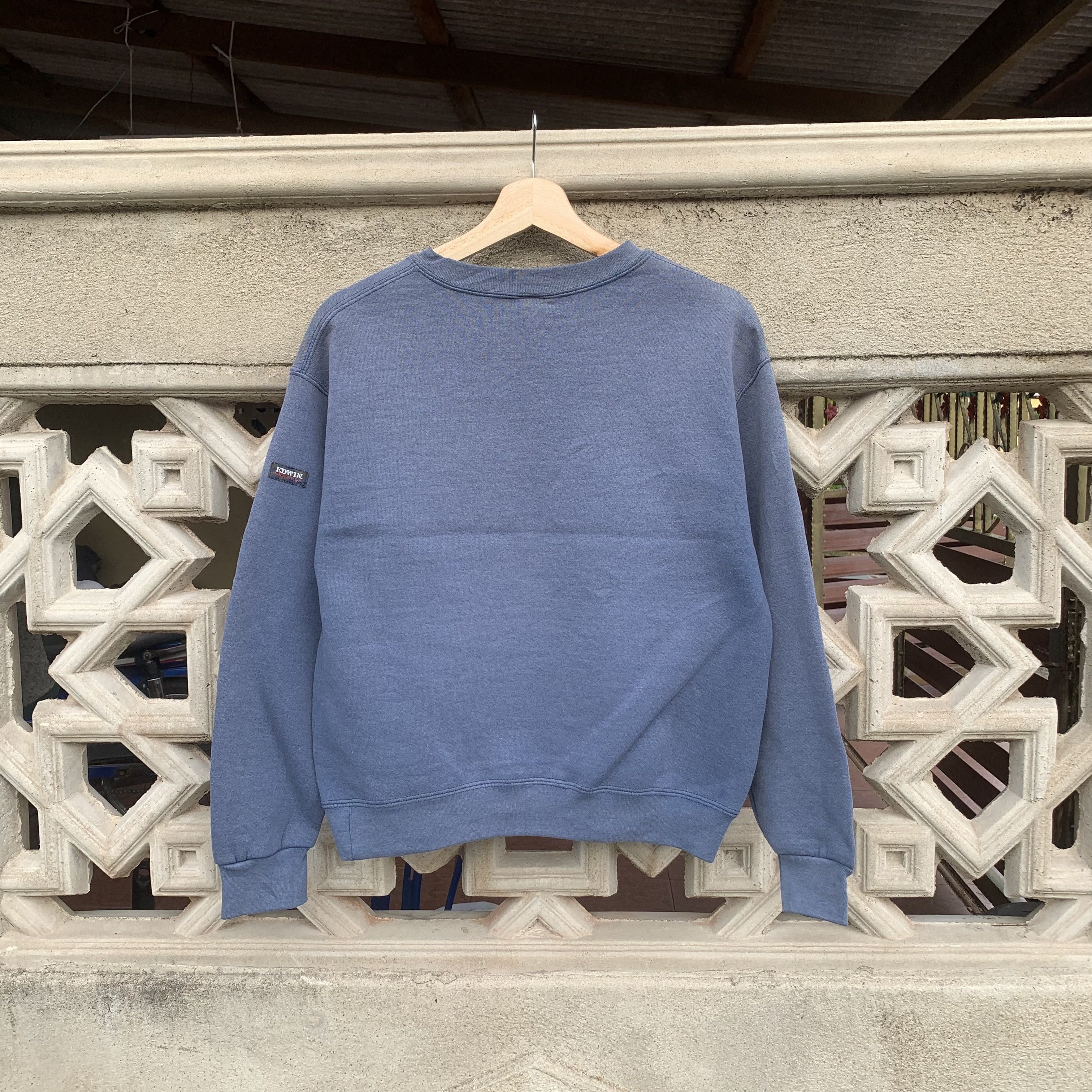Edwin Vintage Edwin Plain Jumper Pullover Cropped Sweatshirts Size US S / EU 44-46 / 1 - 4 Thumbnail
