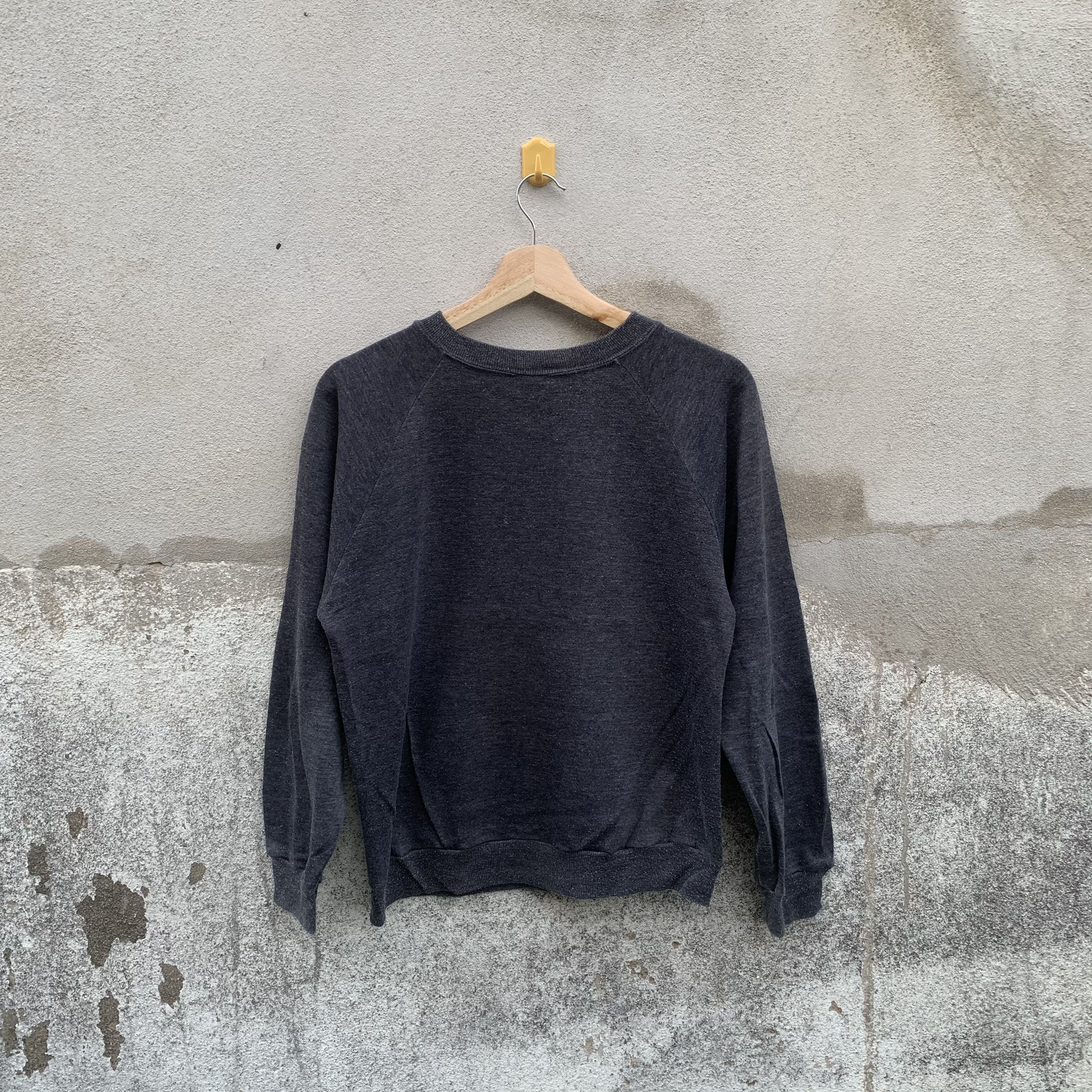 Playboy Vintage 90s Playboy Cropped Crewneck Pullover Sweatshirt Size US M / EU 48-50 / 2 - 6 Thumbnail