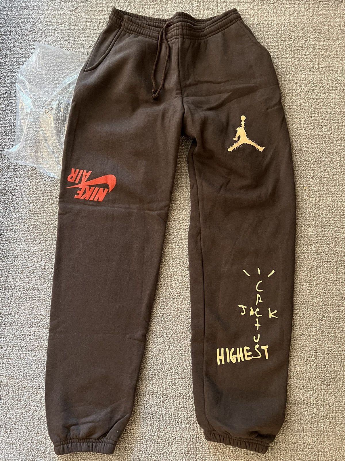 travis scott x jordan sweatpants
