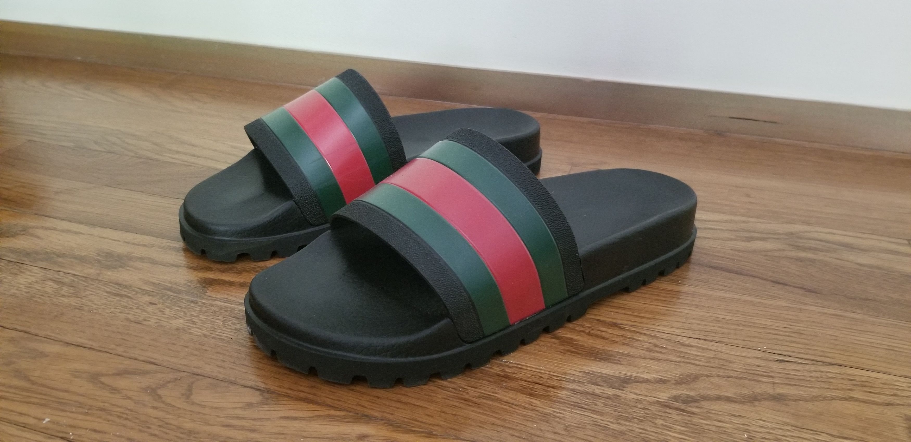 GUCCI Men's Web Rubber Slide Sandal