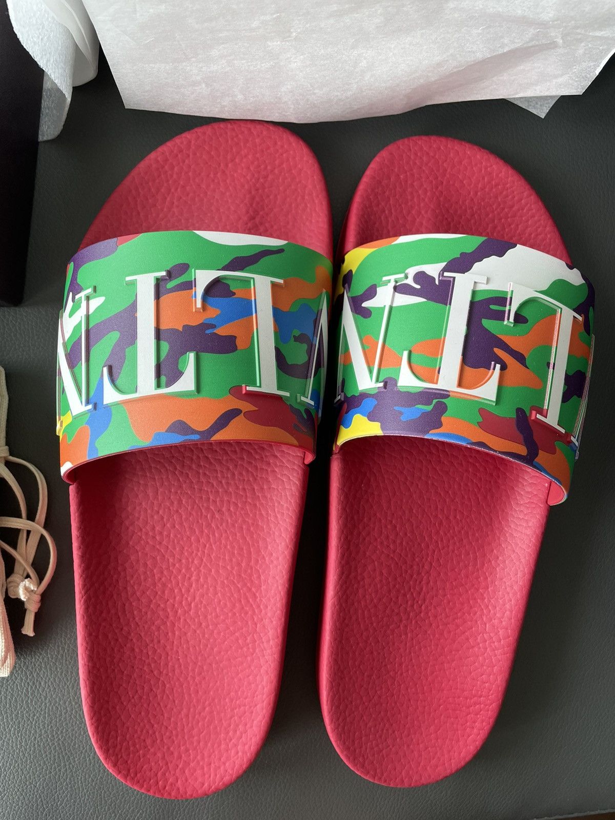 Giovanni Valentino × Valentino Brand New Camouflage Valentino Runway Slides Size US 10 / EU 43 - 22 Thumbnail