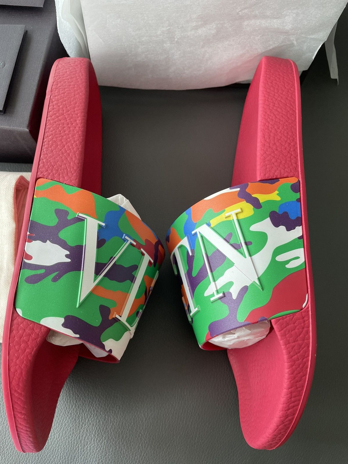 Giovanni Valentino × Valentino Brand New Camouflage Valentino Runway Slides Size US 10 / EU 43 - 19 Thumbnail