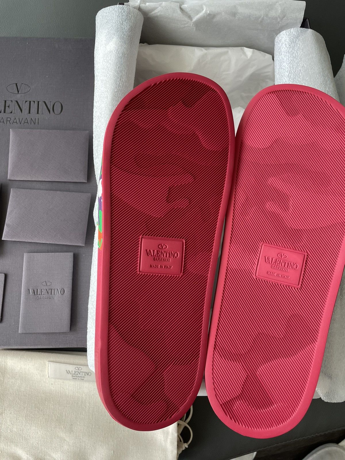 Giovanni Valentino × Valentino Brand New Camouflage Valentino Runway Slides Size US 10 / EU 43 - 7 Thumbnail