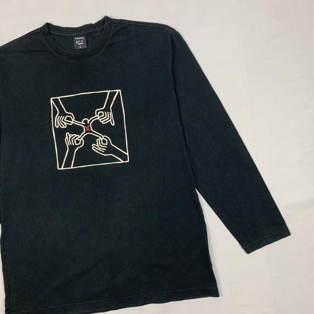Japanese Brand × Keith Haring × Uniqlo Uniqlo X Keith Haring Long Sleeve Shirt Size US XL / EU 56 / 4 - 3 Thumbnail