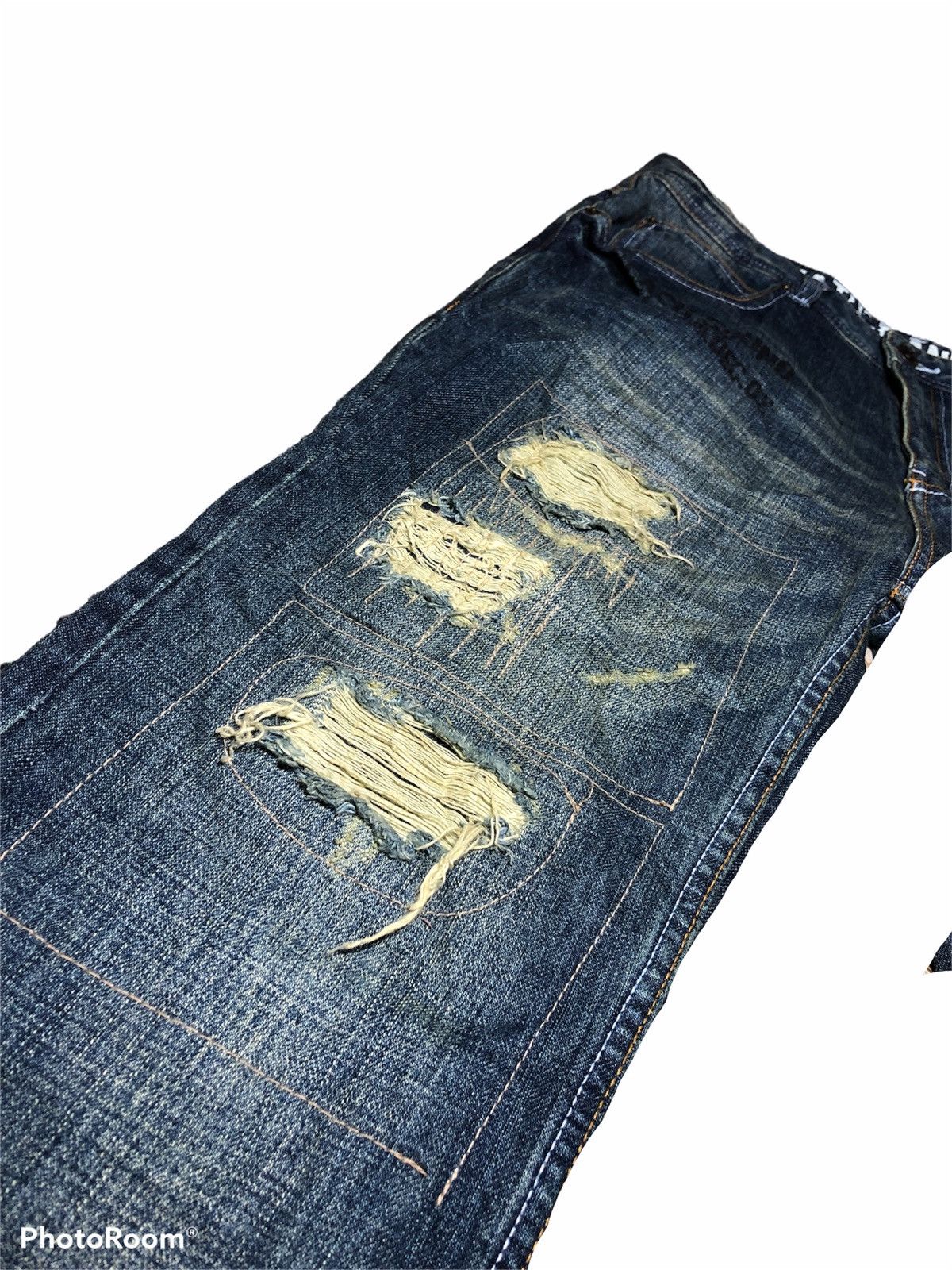 Japanese Brand BEACH SOUND DISTRESSED DENIM Size US 30 / EU 46 - 3 Thumbnail