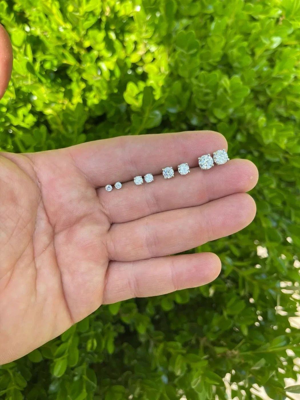 Other Moissanite Stud Earrings Pass Diamond Test Size 0.2-2ct Size ONE SIZE - 3 Thumbnail