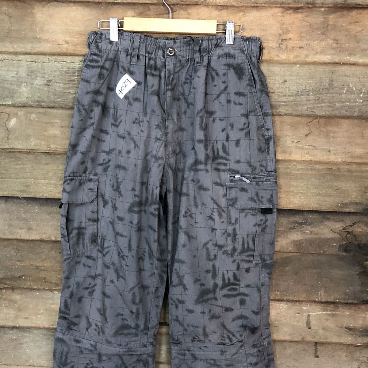 Japanese Brand Japanese Brand Grey utility Cargo Pants #4029 Size US 30 / EU 46 - 2 Thumbnail