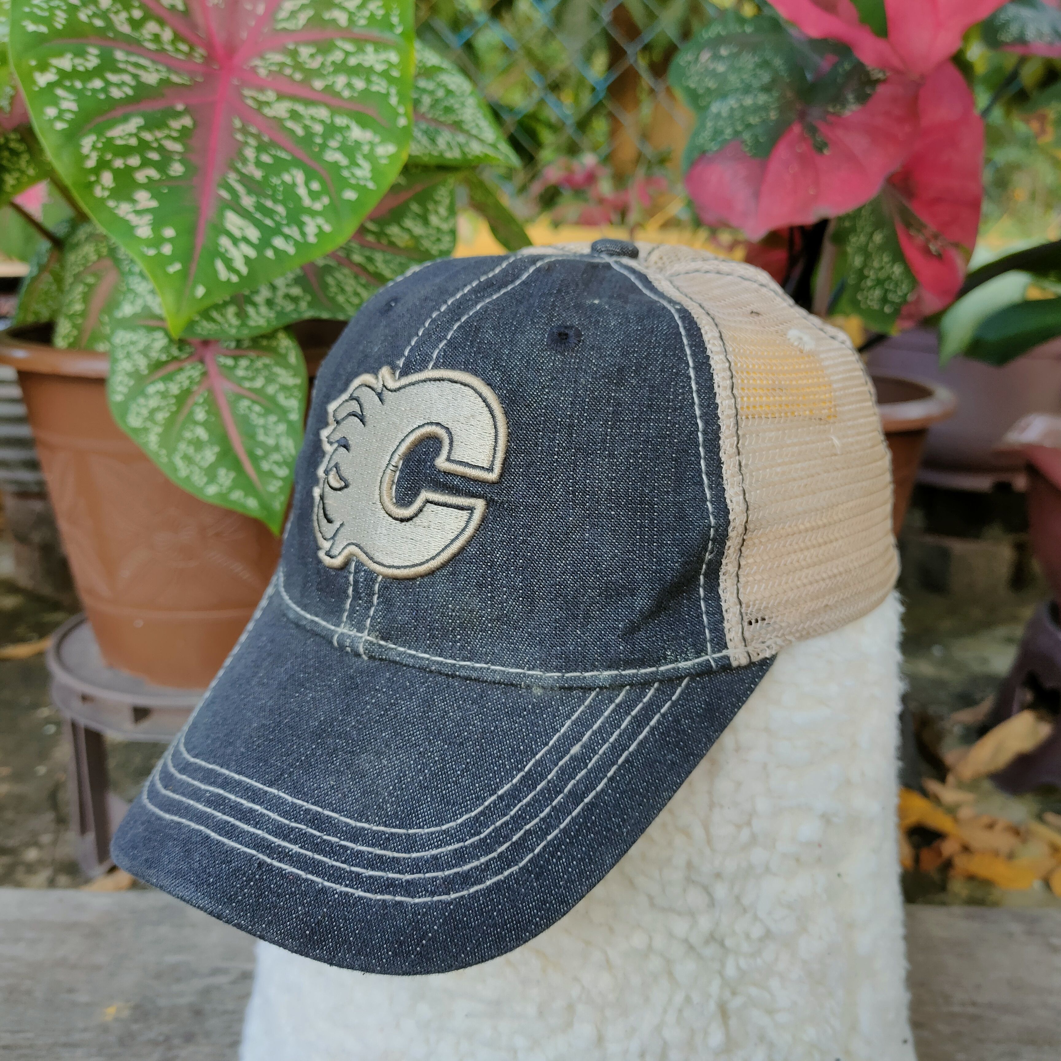 NHL CALGARY FLAMES NHL Team Logo Cap by Roger Edwards Size ONE SIZE - 1 Thumbnail