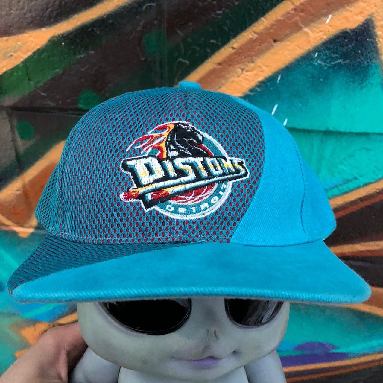NBA Vintage 90s Detroit Pistons Snapback Hat nba sportswear Size ONE SIZE - 1 Thumbnail
