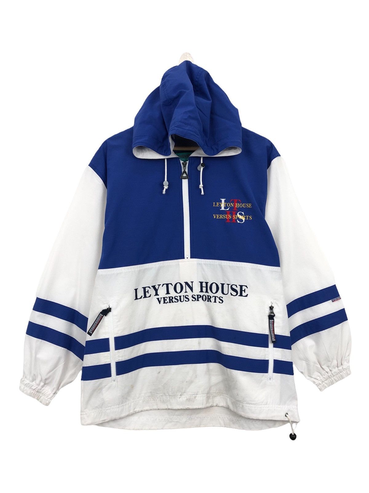 Vintage Vtg 90’ LEYTON HOUSE Versus Sports Half Zipper Light Jacket