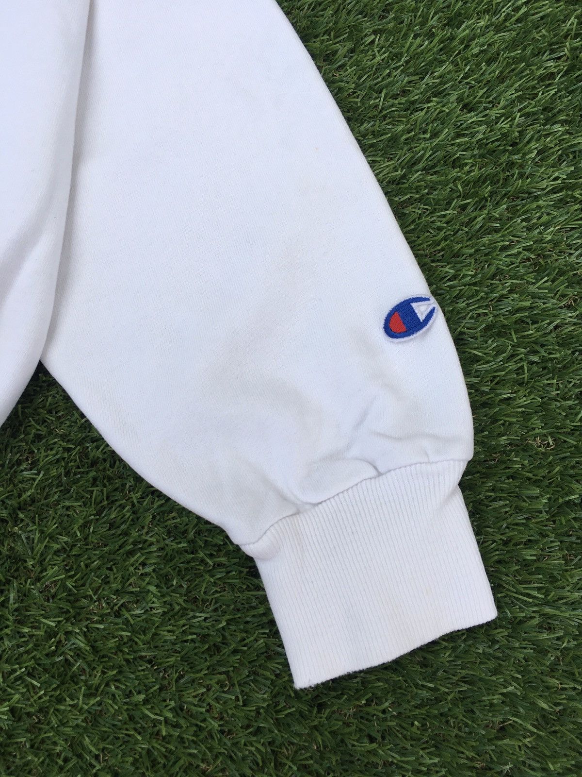 Champion Vintage 90s Champion Spellout Sweatshirt Size US L / EU 52-54 / 3 - 12 Thumbnail