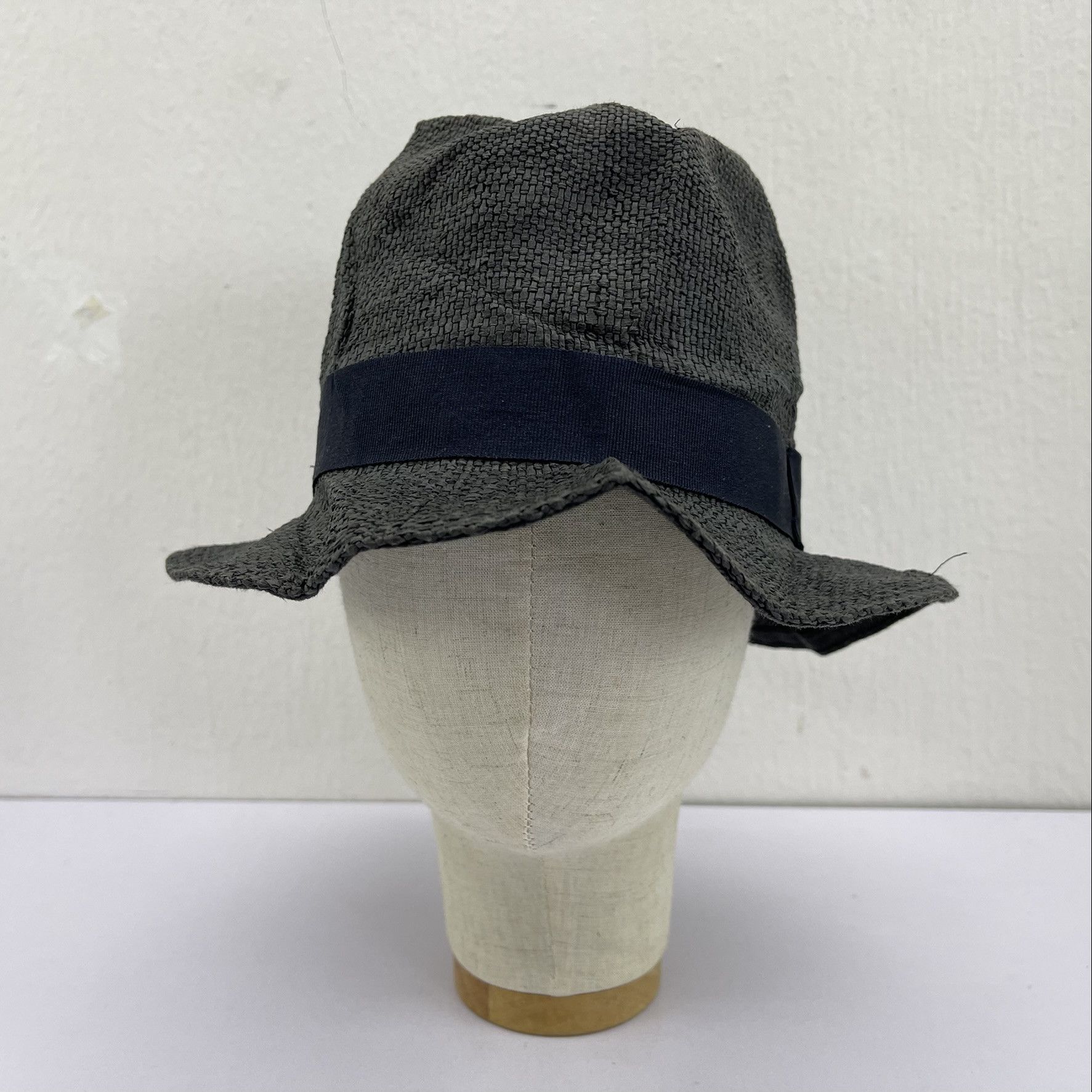 Uniqlo Nice Design Bucket Hats-BH3328