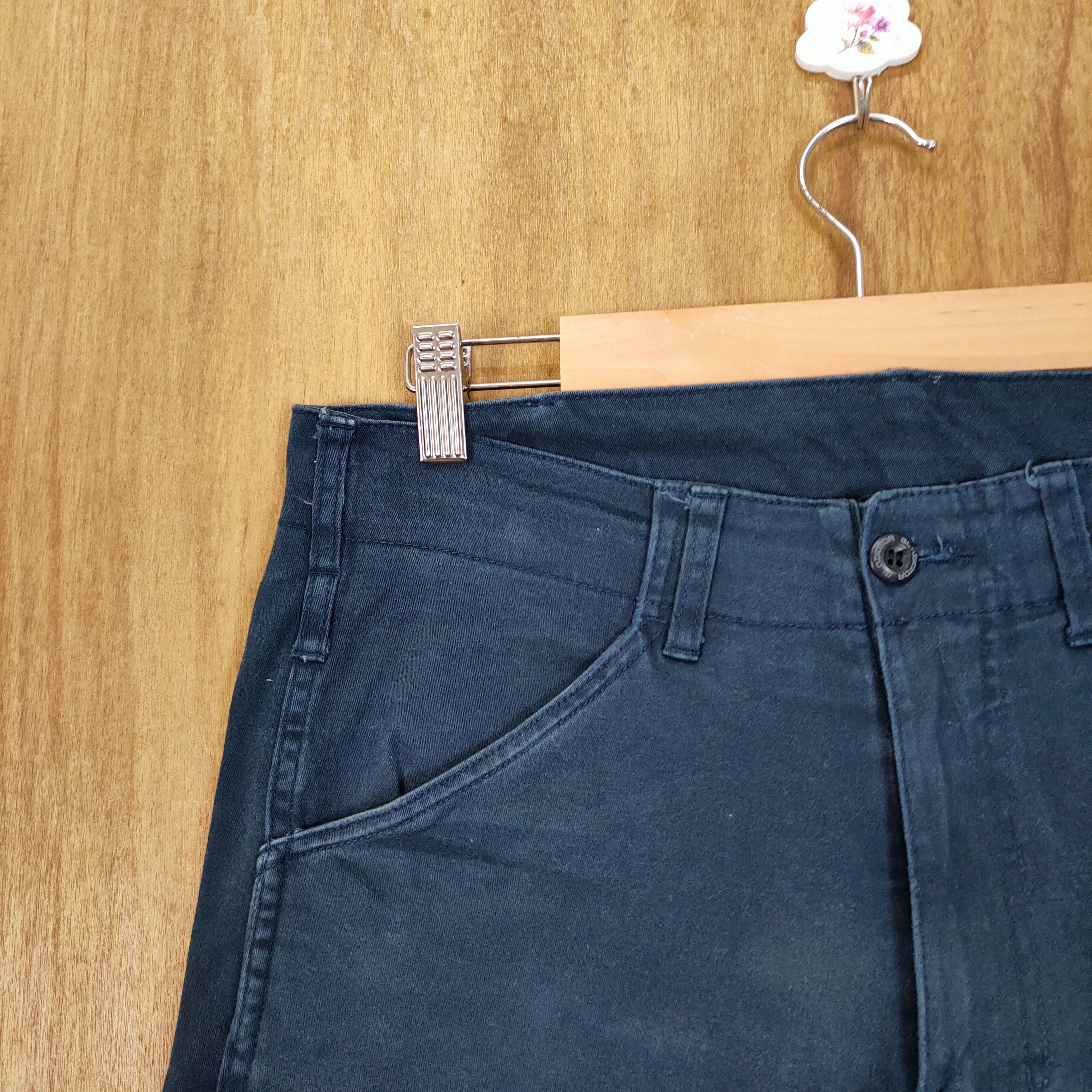 Japanese Brand VINTAGE JAPANESE SKINNY DARK BLUE CARGO PANTS Size US 30 / EU 46 - 4 Thumbnail