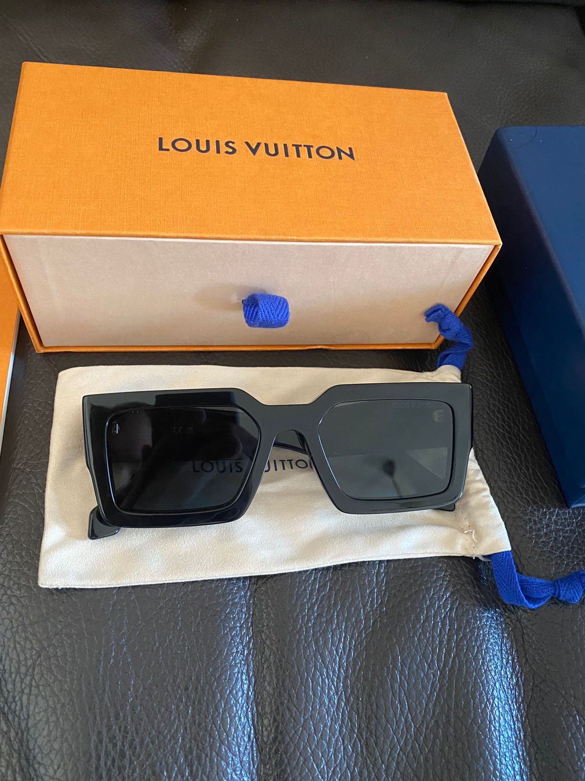 Buy Louis Vuitton LV Clash Square Sunglasses LV crash square sunglasses  clear/black Z1580E 54□21 clear/black from Japan - Buy authentic Plus  exclusive items from Japan