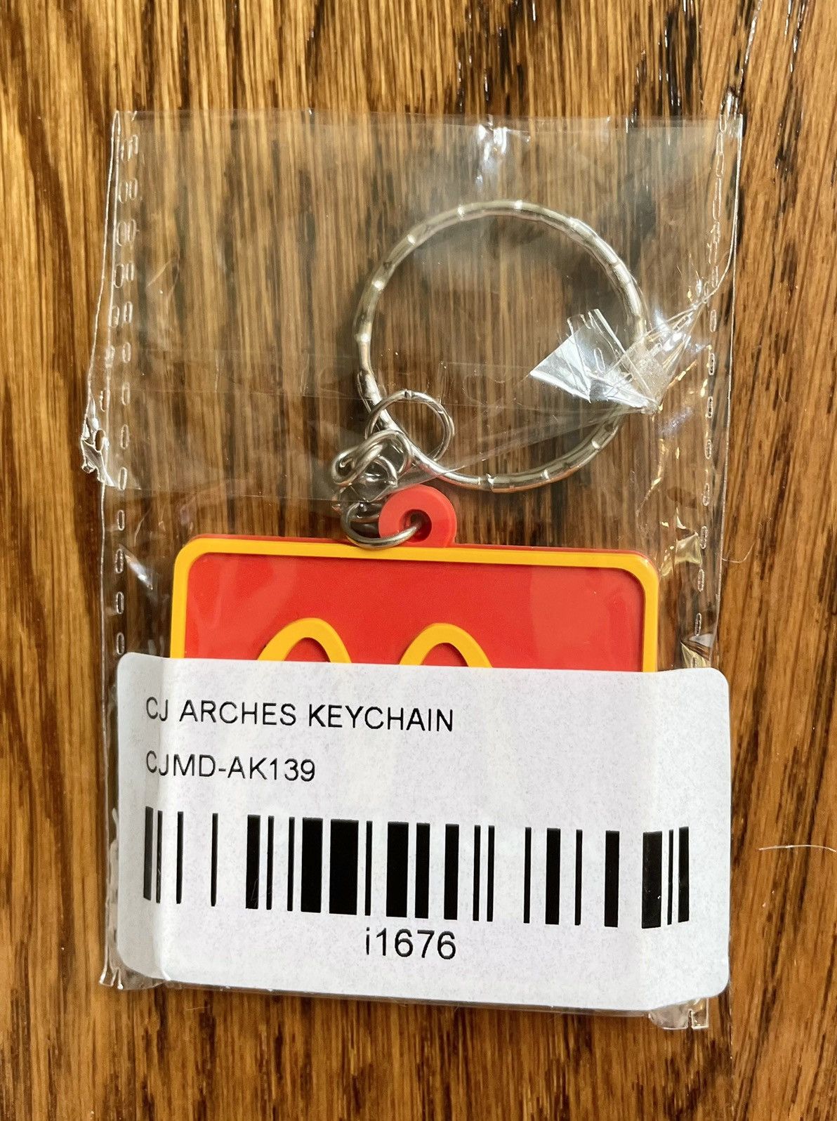 Travis Scott Travis Scott McDonalds Red CJ Arches Key Chain Hat Tee Tour Size ONE SIZE - 2 Thumbnail