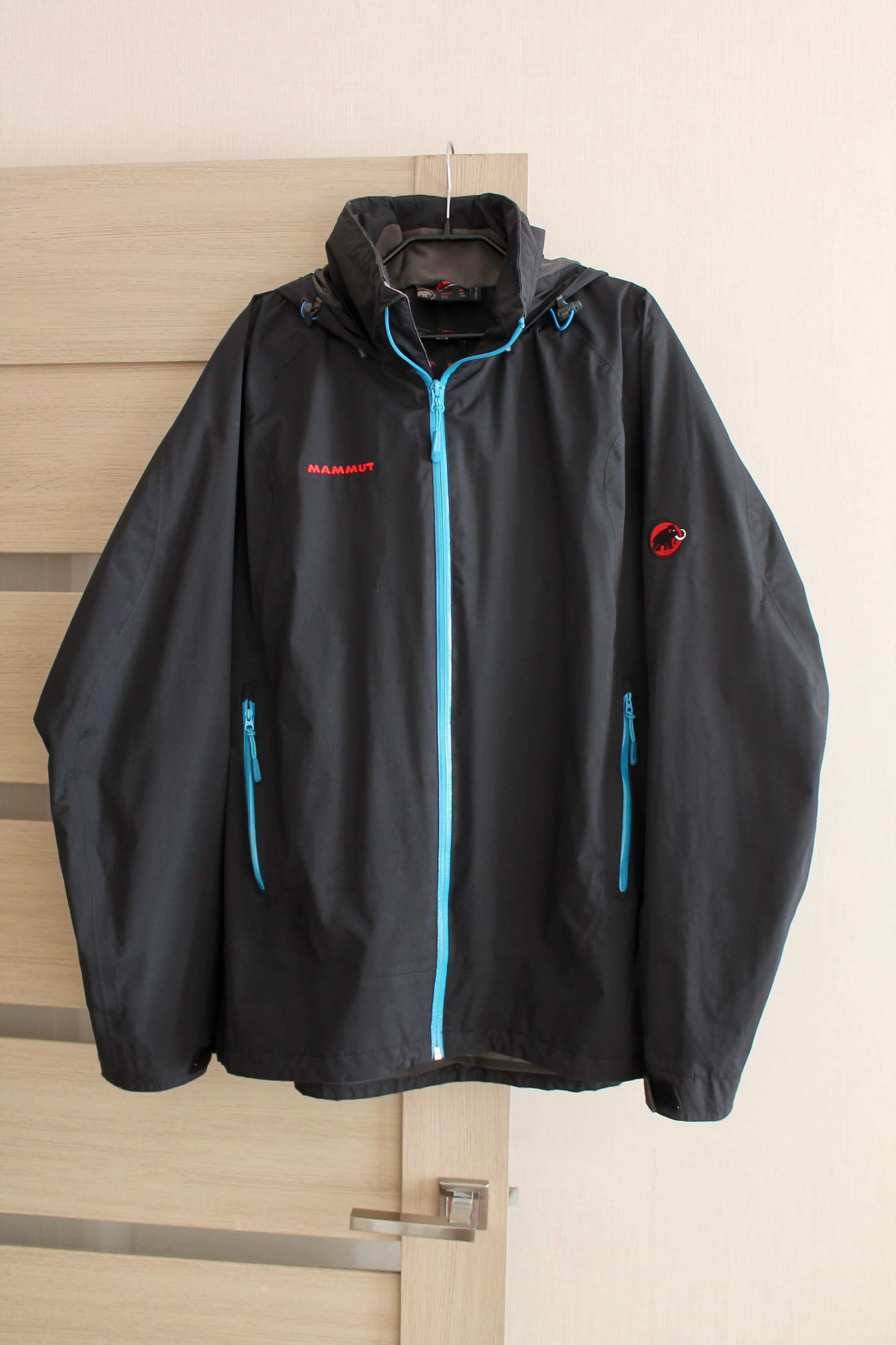 Mammut MAMMUT Waterproof Outdoor Jacket Hooded XL Size US XL / EU 56 / 4 - 1 Thumbnail