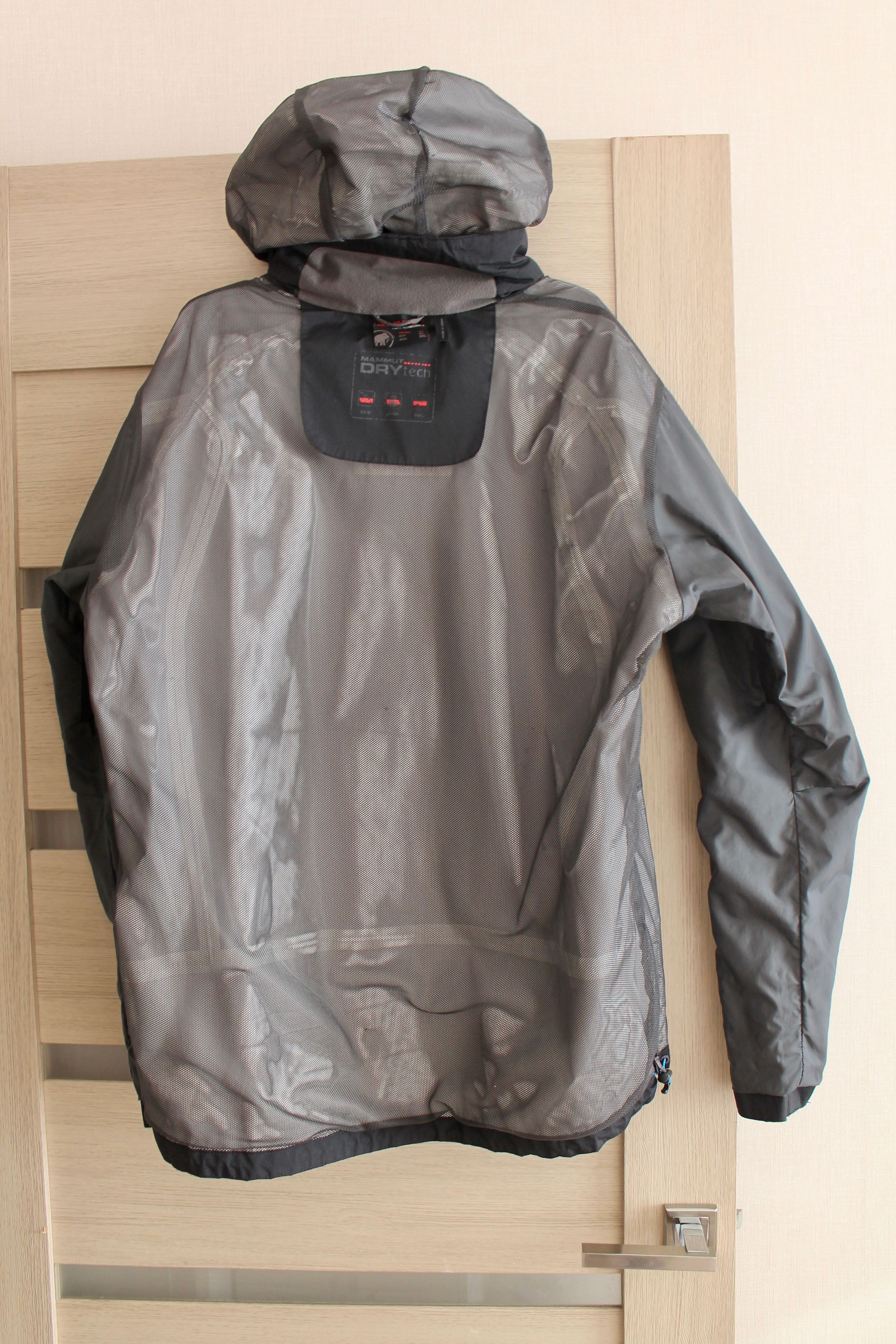 Mammut MAMMUT Waterproof Outdoor Jacket Hooded XL Size US XL / EU 56 / 4 - 12 Thumbnail