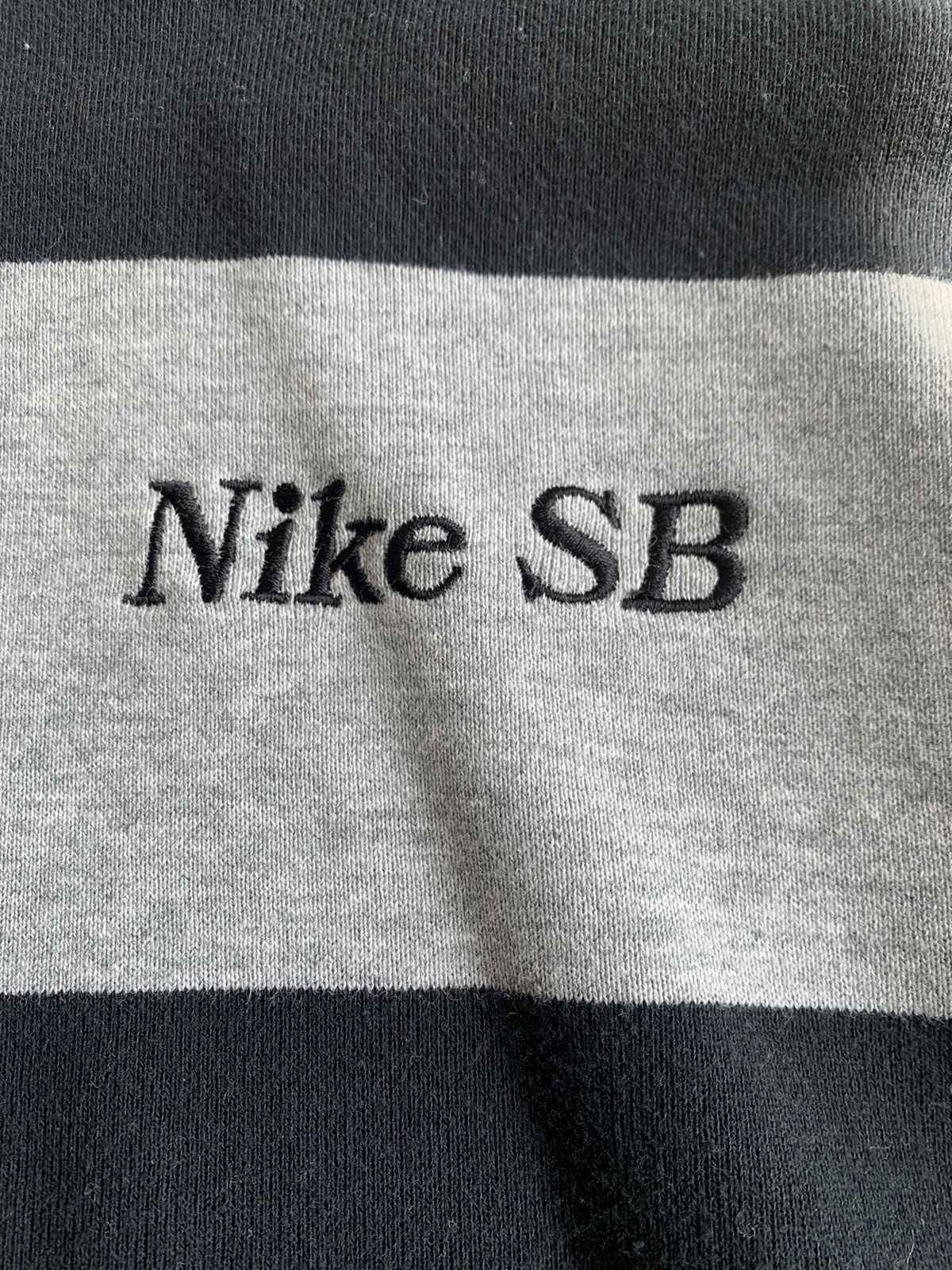 Nike NIKE SB NOVELTY CREW Size US M / EU 48-50 / 2 - 2 Thumbnail