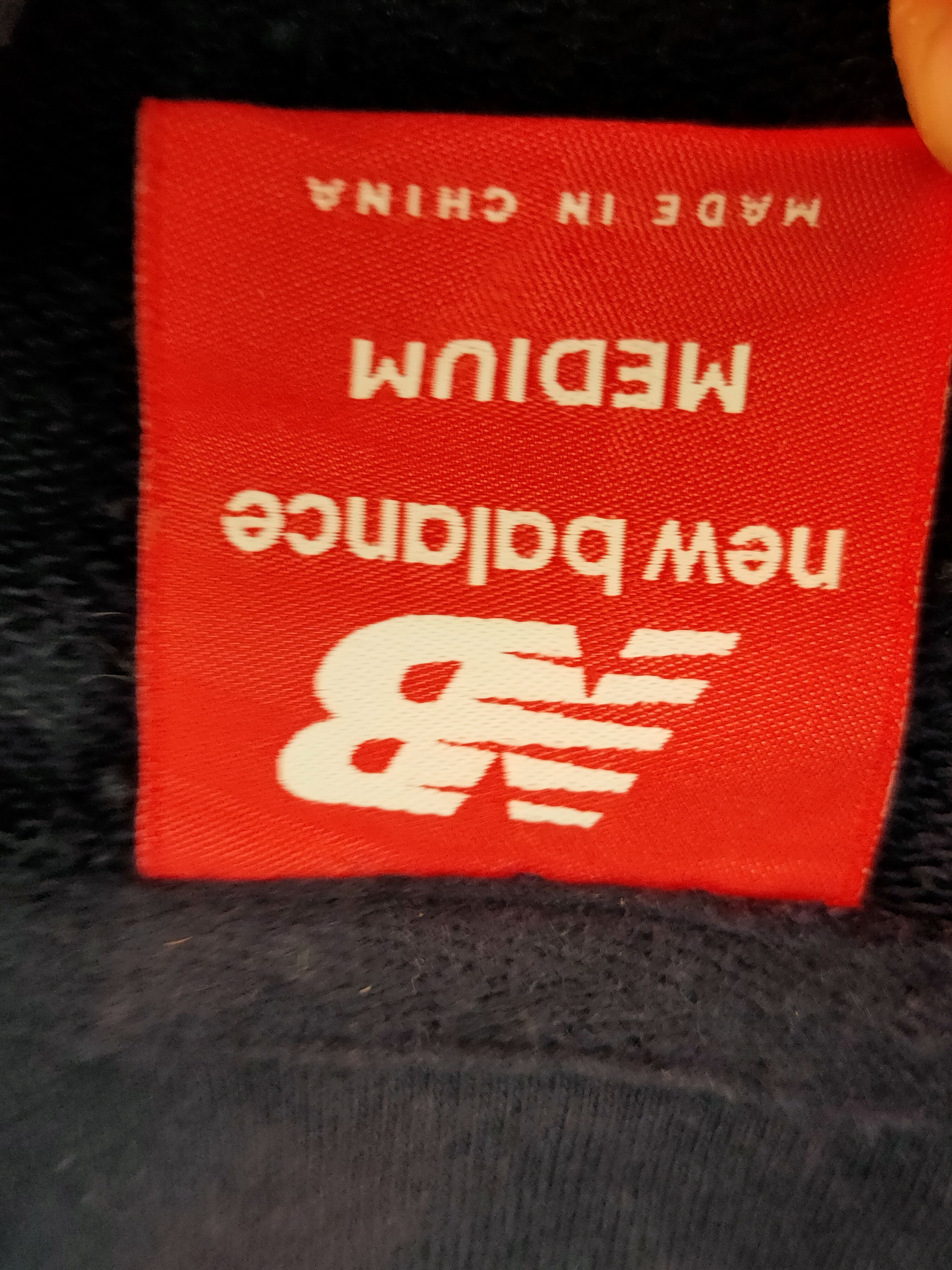 New balance sweatshirt hoodie Spellout big logo front