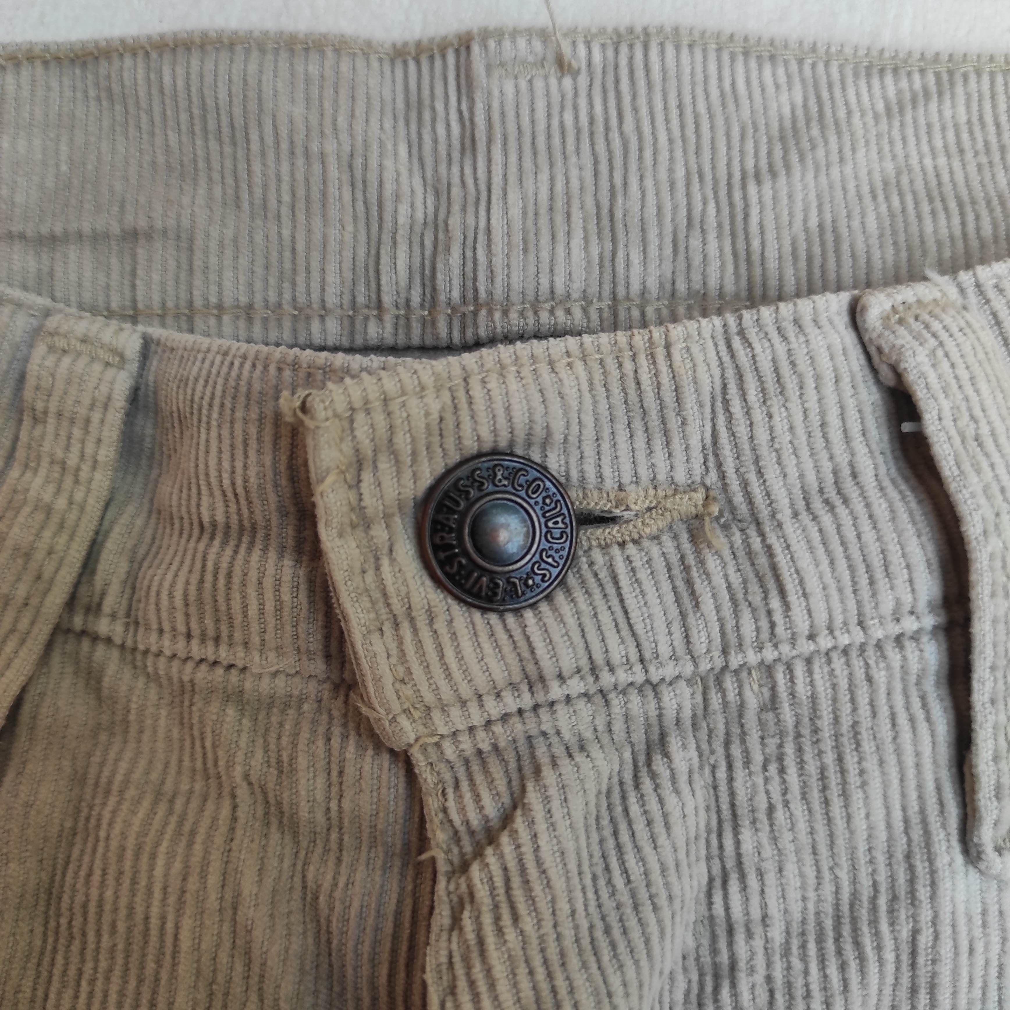Levi's Vintage Levis 515-15 Corduroy pants Size US 30 / EU 46 - 4 Thumbnail