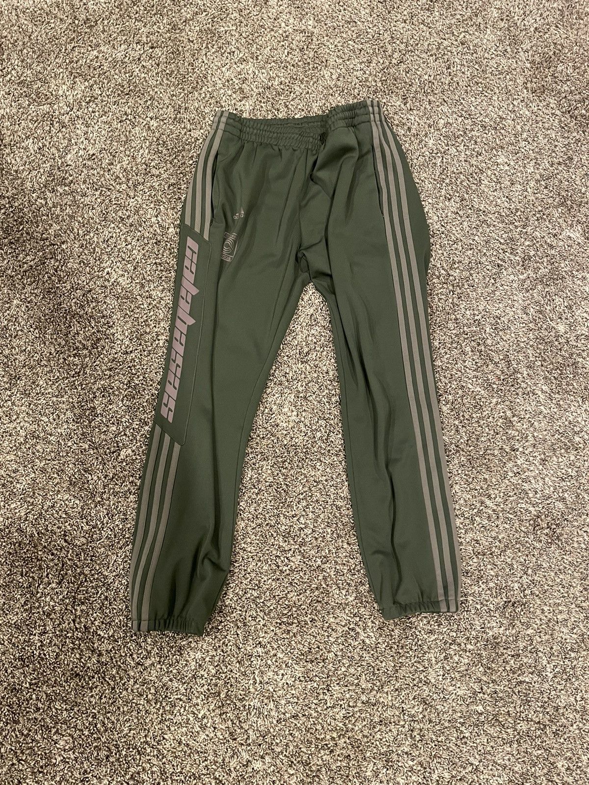 calabasas grey yeezy