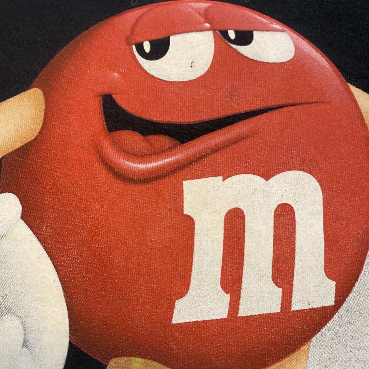 Vintage Vintage M&M "Red" Candy Promo Graphic T Shirt Size US XL / EU 56 / 4 - 6 Thumbnail